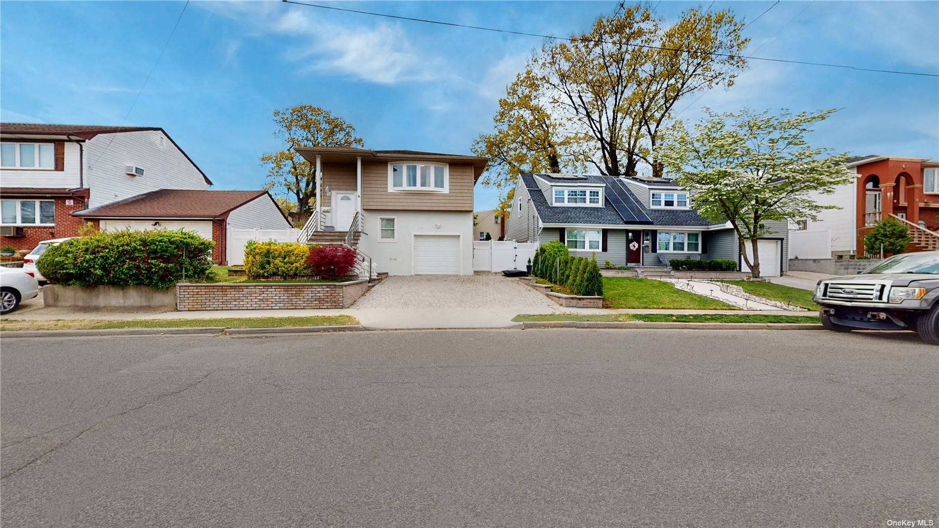 #1 photo, 104 Doris Avenue, 长岛 Franklin Square , NY 11010