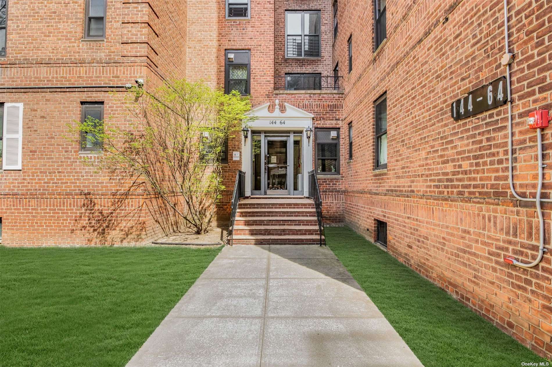 #1 photo, 144-64 Sanford Avenue, 法拉盛 Flushing , NY 11355