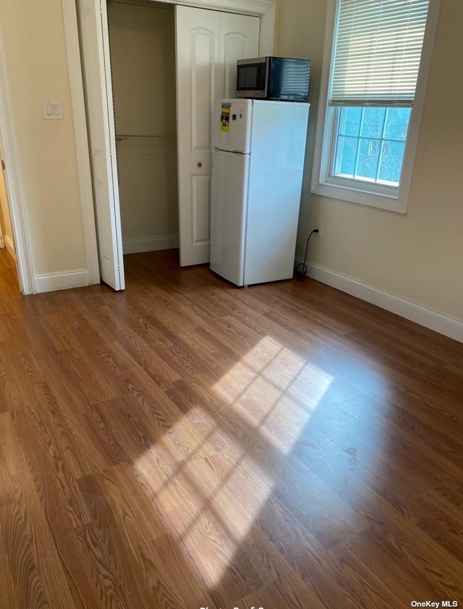 #1 photo, 117 Francis Lewis Boulevard, 皇后区 Cambria Heights , NY 11411