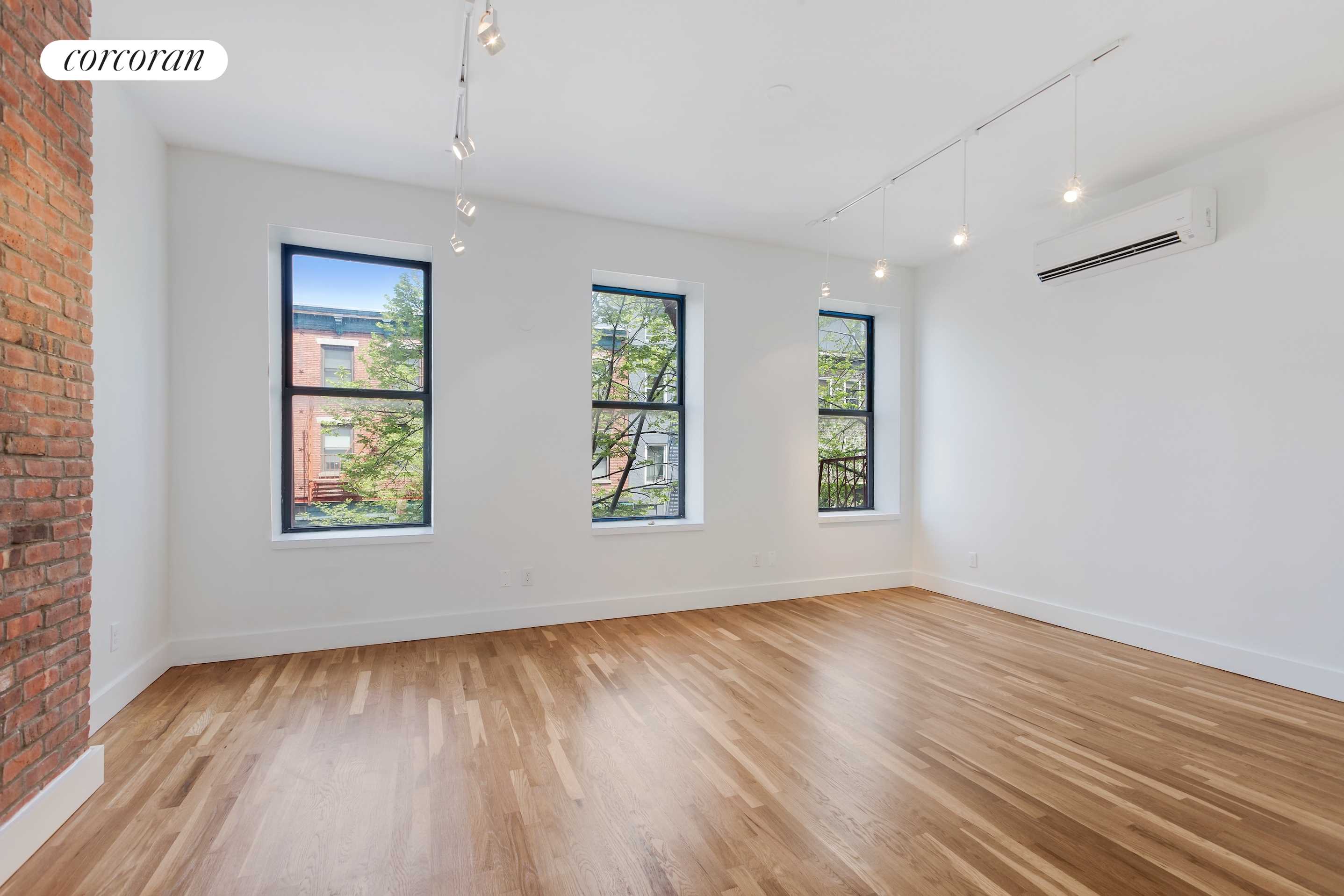 #1 photo, 46 Grand Street, Williamsburg , NY 11249