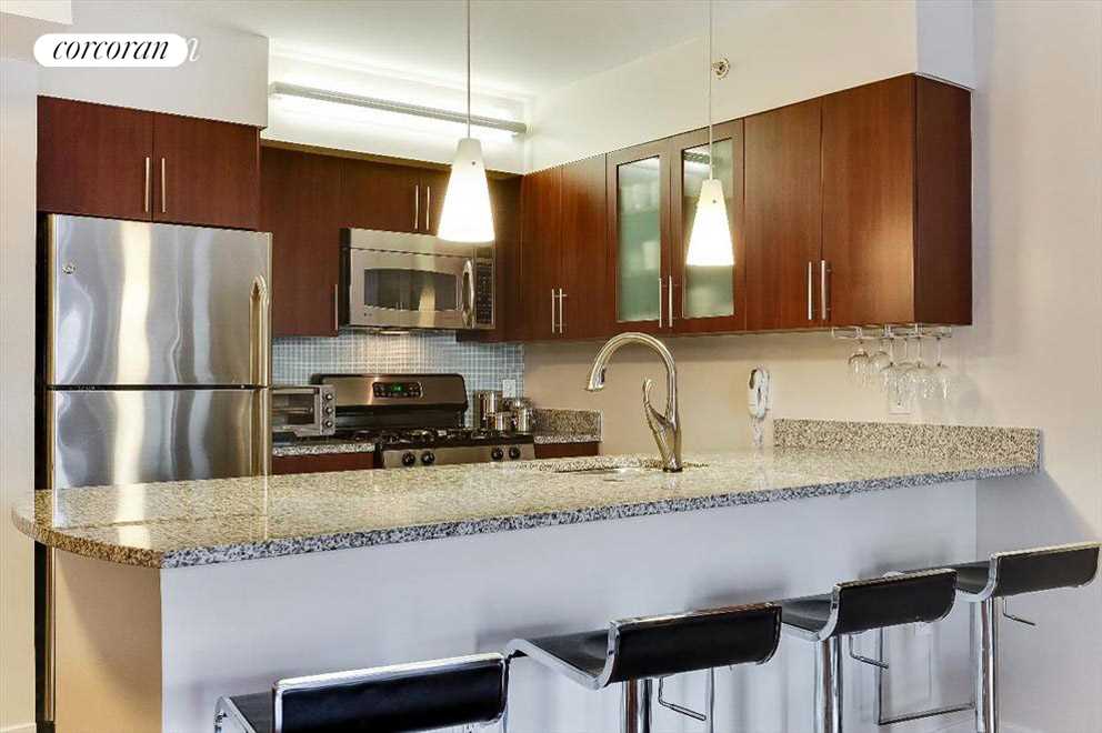 #1 photo, 555 W 23rd Street, Chelsea/Hudson Yards , NY 10011