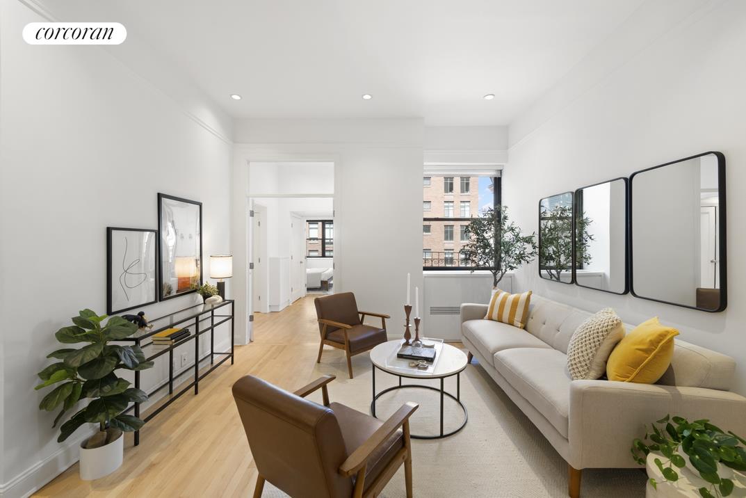 #1 photo, 214 Riverside Drive, 맨해튼 Upper West Side , NY 10025