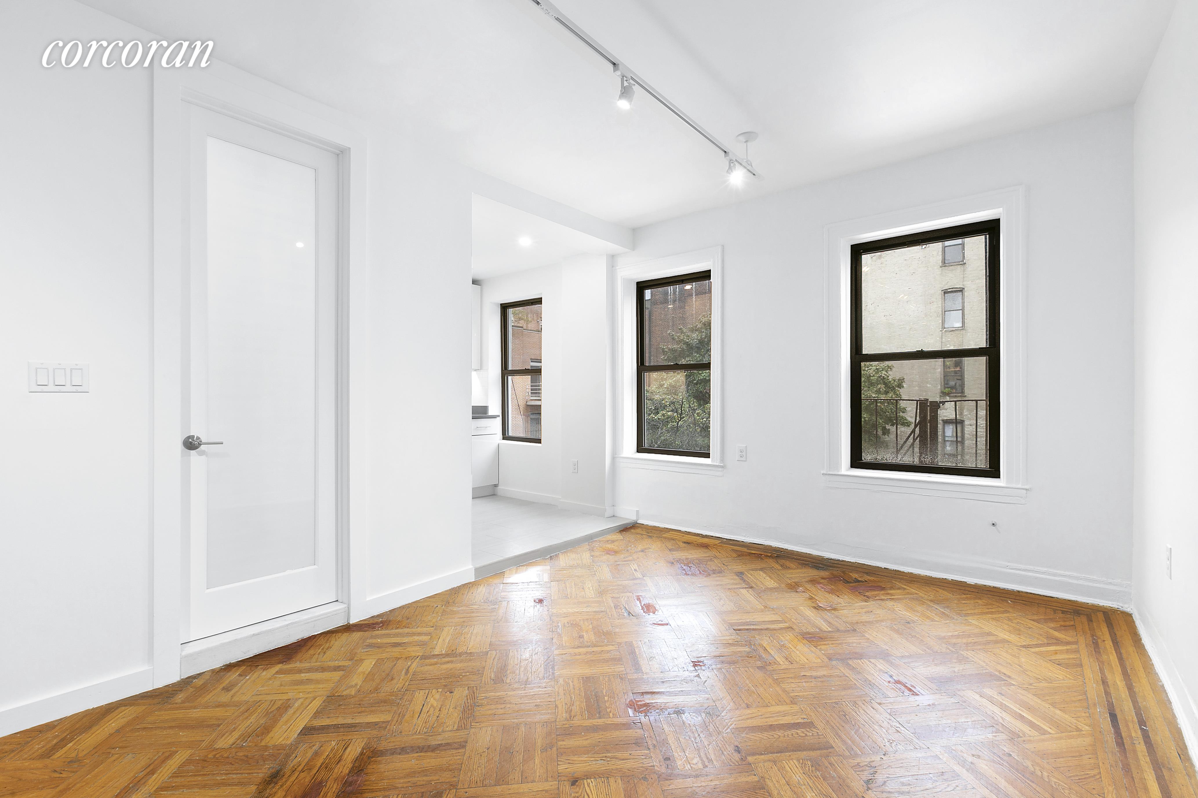 #1 photo, 305 Bedford Avenue, Williamsburg , NY 11211