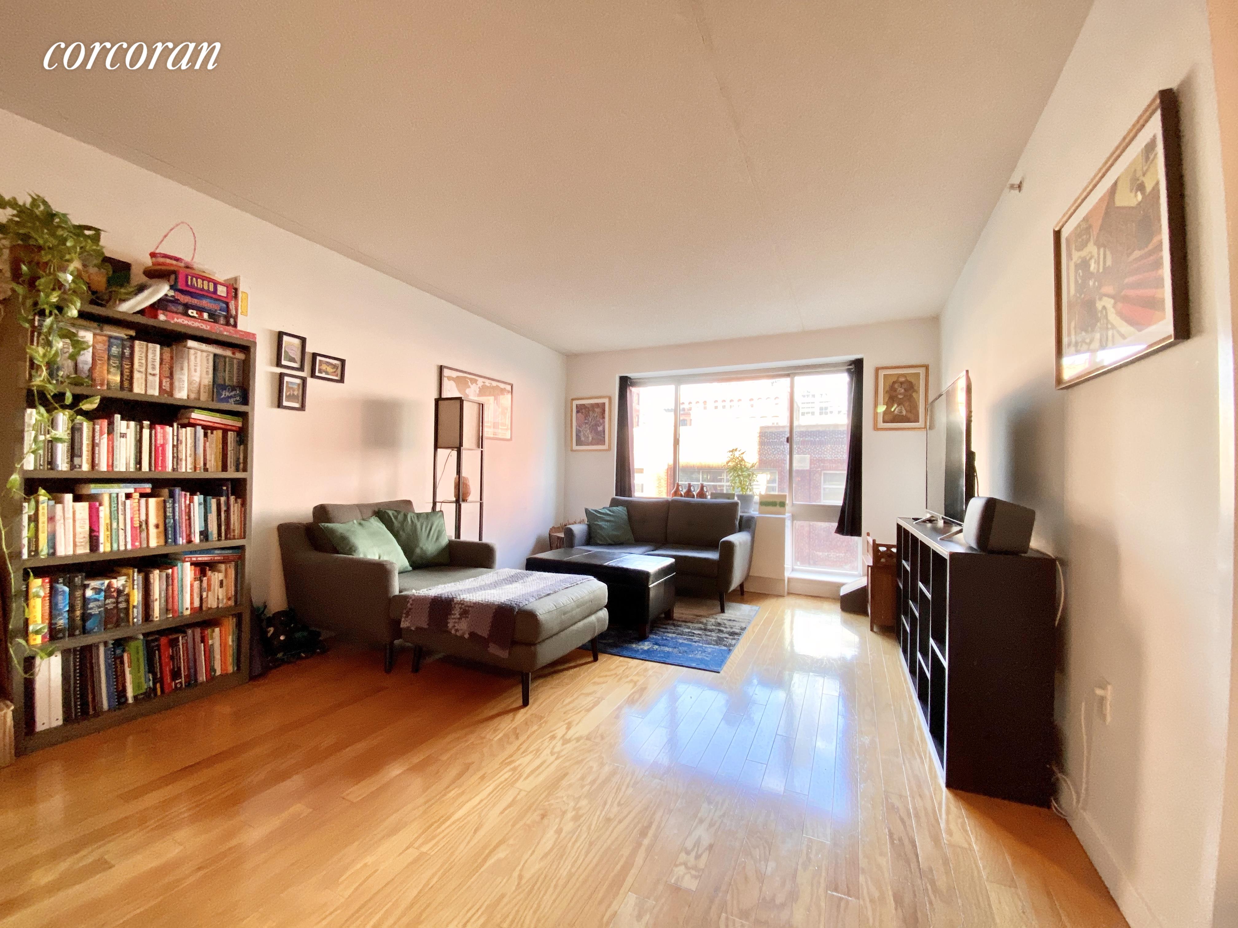 #1 photo, 555 West 23Rd Street, Chelsea/Hudson Yards , NY 10011