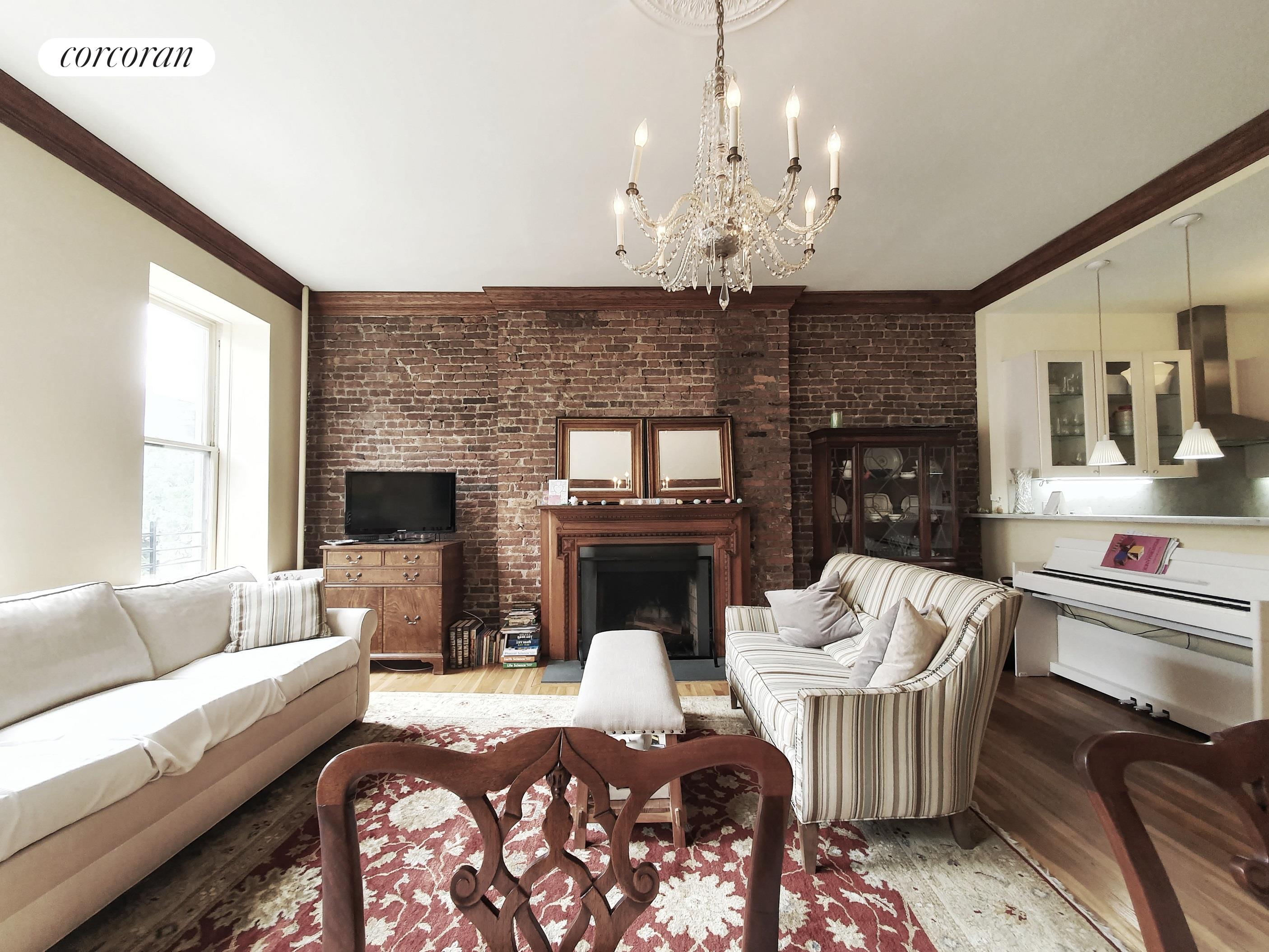 #1 photo, 140 W 80th Street, Upper West Side , NY 10024