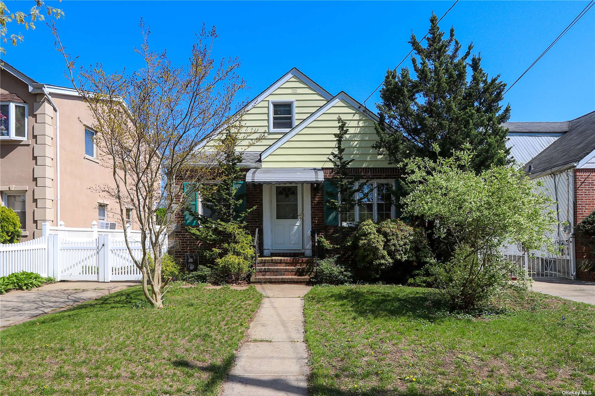 #1 photo, 161 Belmont Boulevard, Elmont , NY 11003