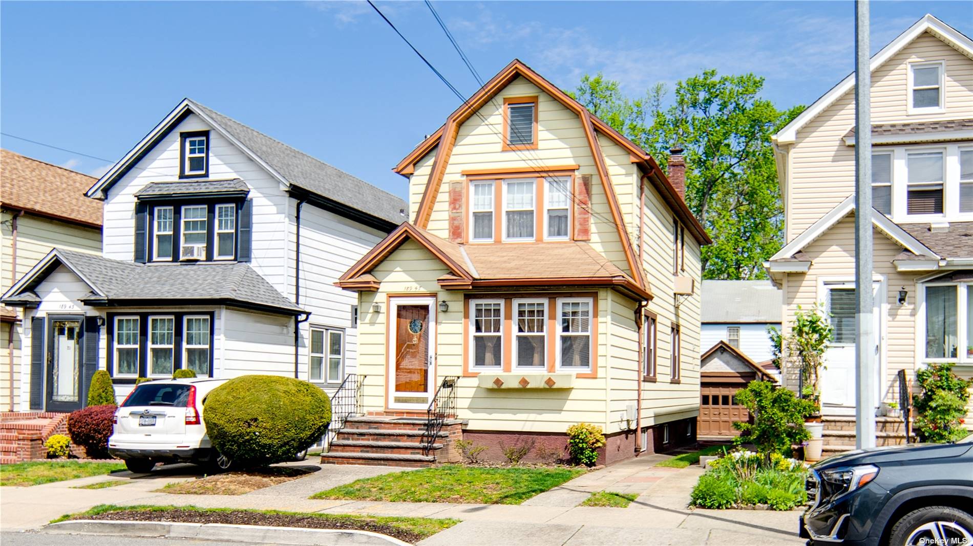 #1 photo, 189-47 45th Avenue, 法拉盛 Flushing , NY 11358