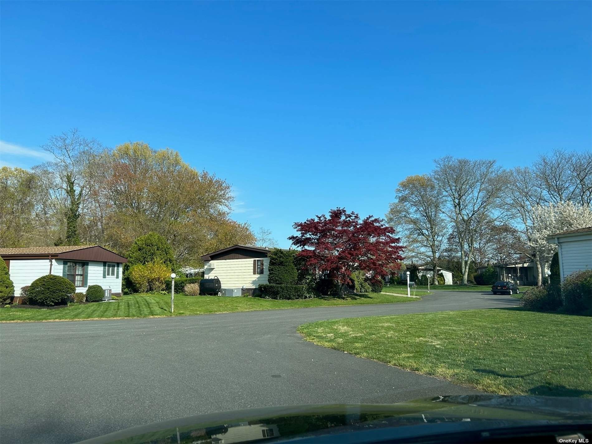 #1 photo, 1661-395 Old Country Road, Riverhead , NY 11901