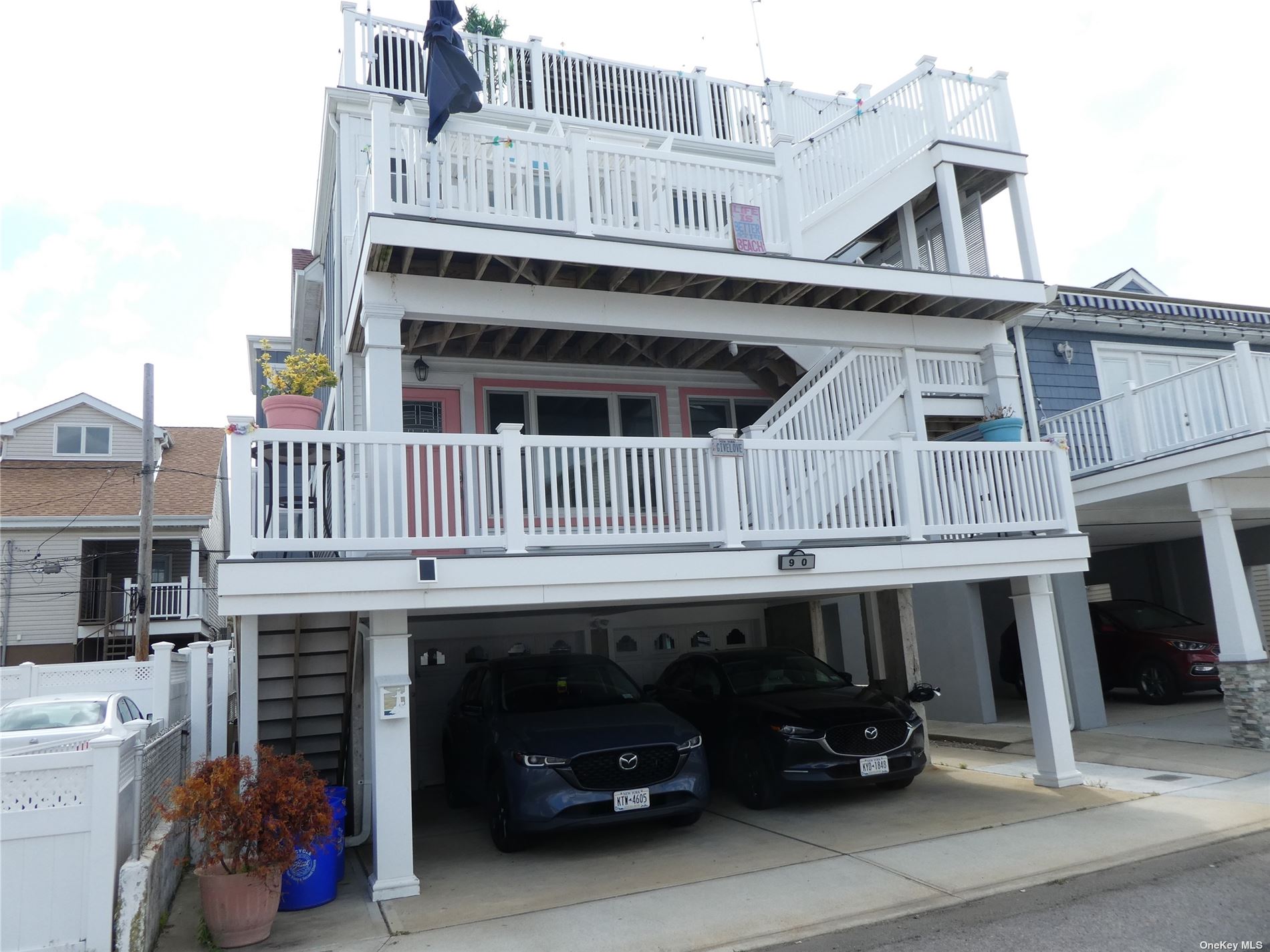 #1 photo, 90 Wyoming Avenue, 长岛 长滩 Long Beach , NY 11561
