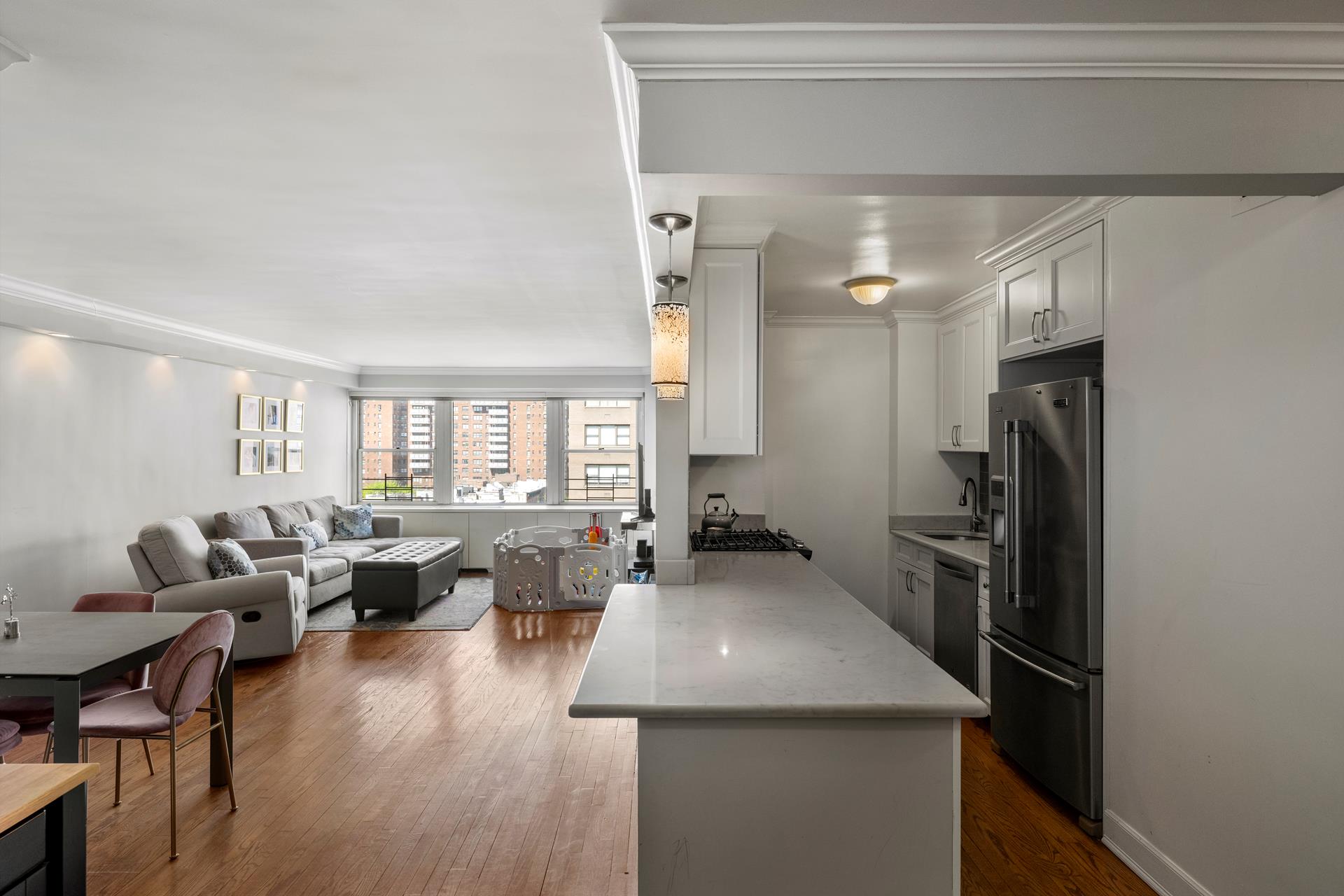 #1 photo, 75 E END Avenue, 曼哈顿 上东城 Yorkville , NY 10028