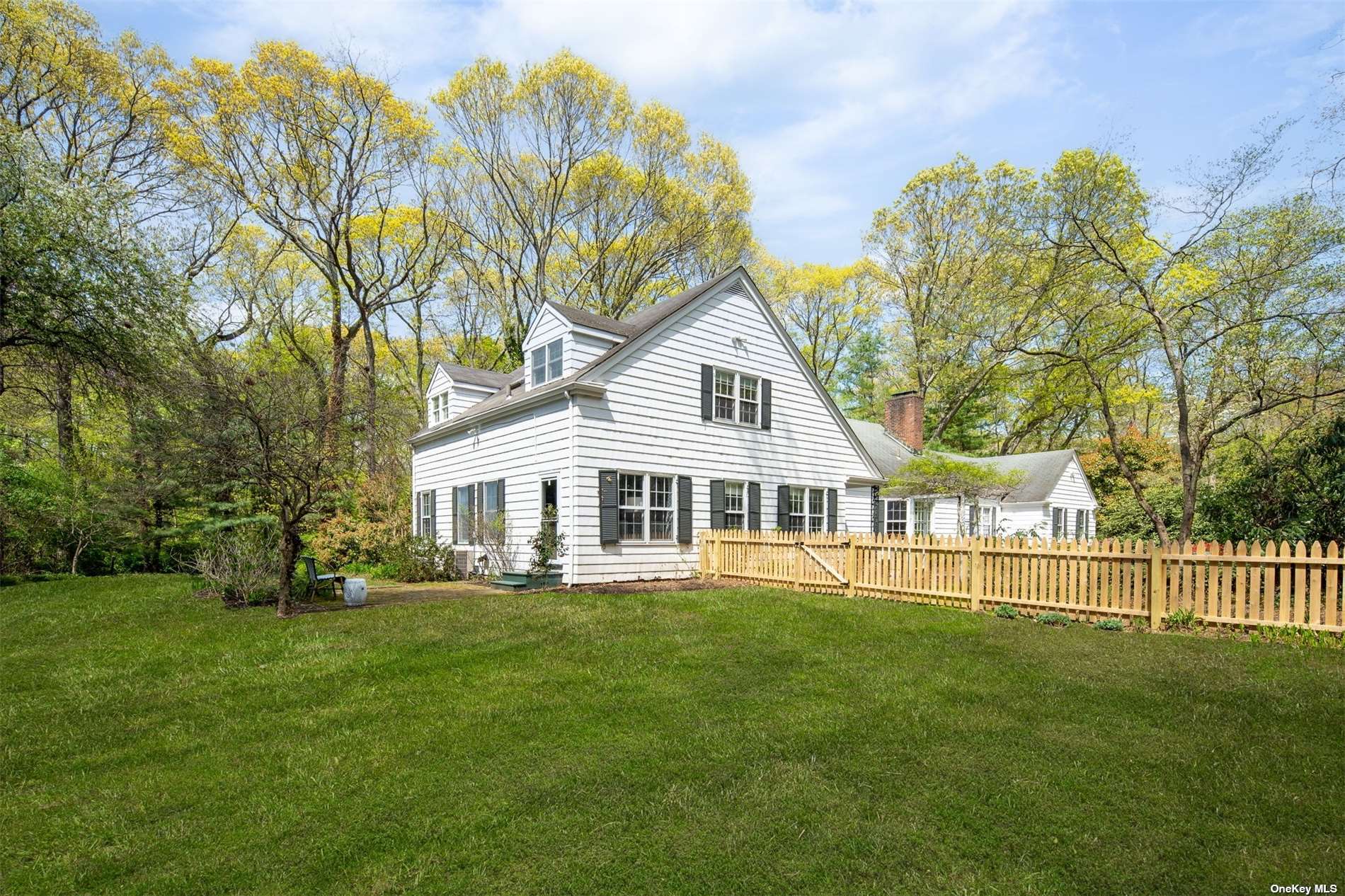 #1 photo, 147 Piping Rock Road, 长岛 Locust Valley , NY 11560