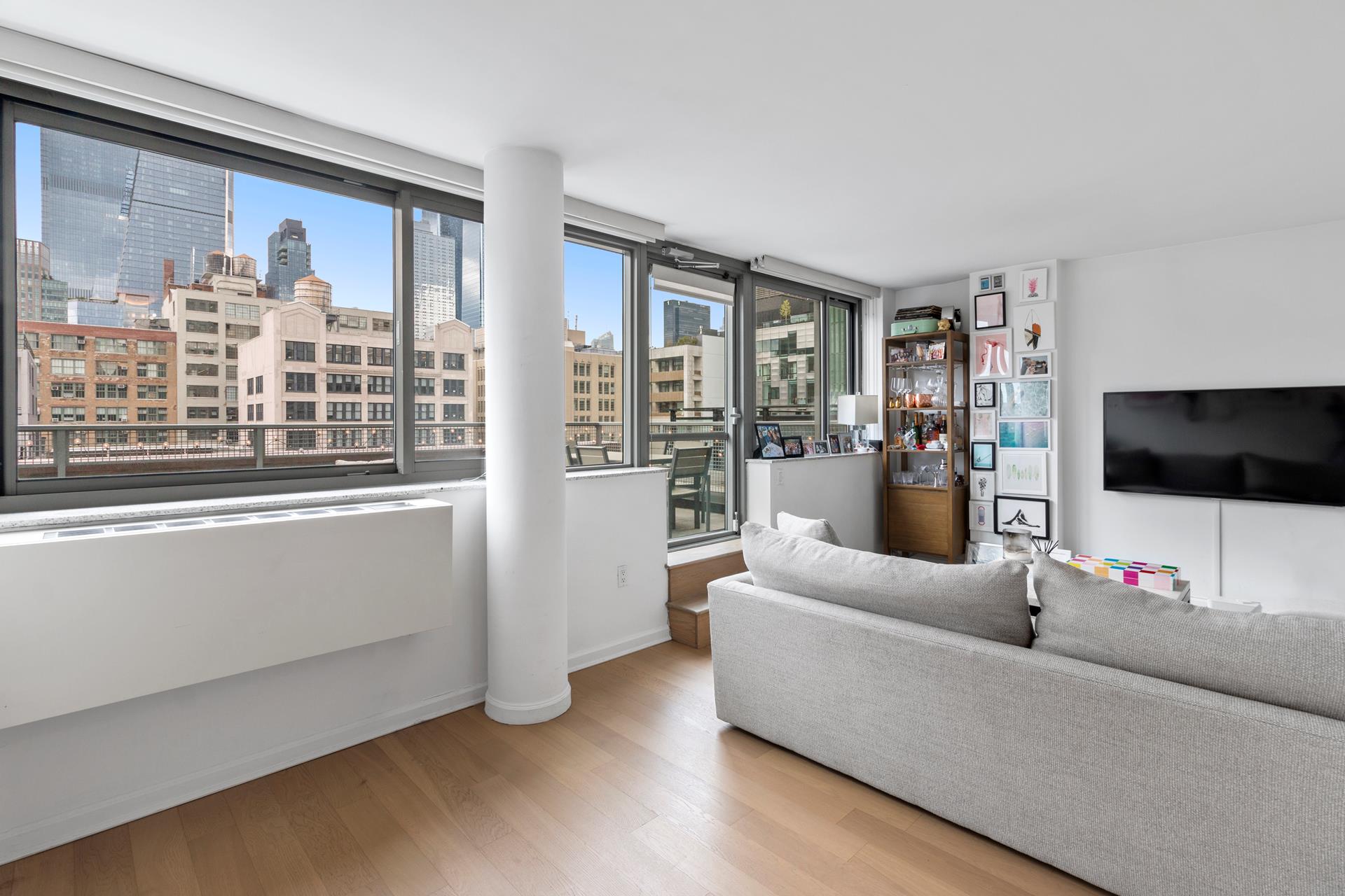 #1 photo, 535 W 23RD Street, ম্যানহাটন Chelsea , NY 10011