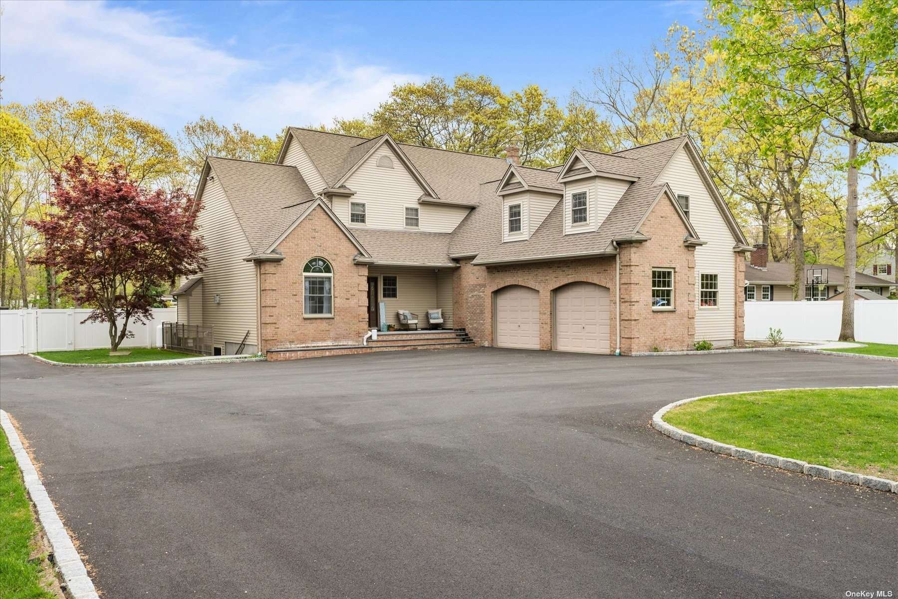 #1 photo, 55 Chestnut Street, 东长岛 Mount Sinai , NY 11766