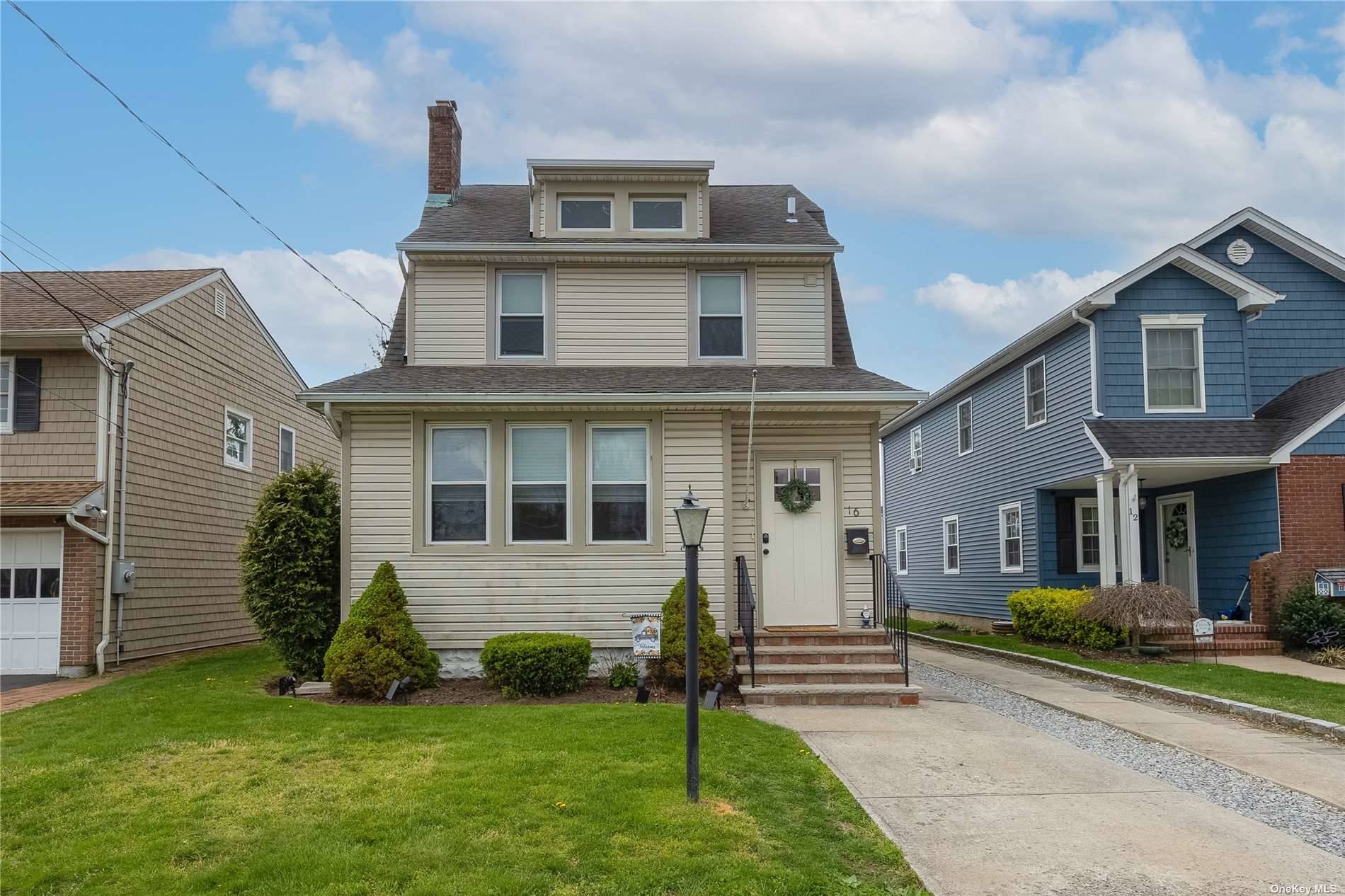 #1 photo, 16 Saint James Street, 长岛 Rockville Centre , NY 11570