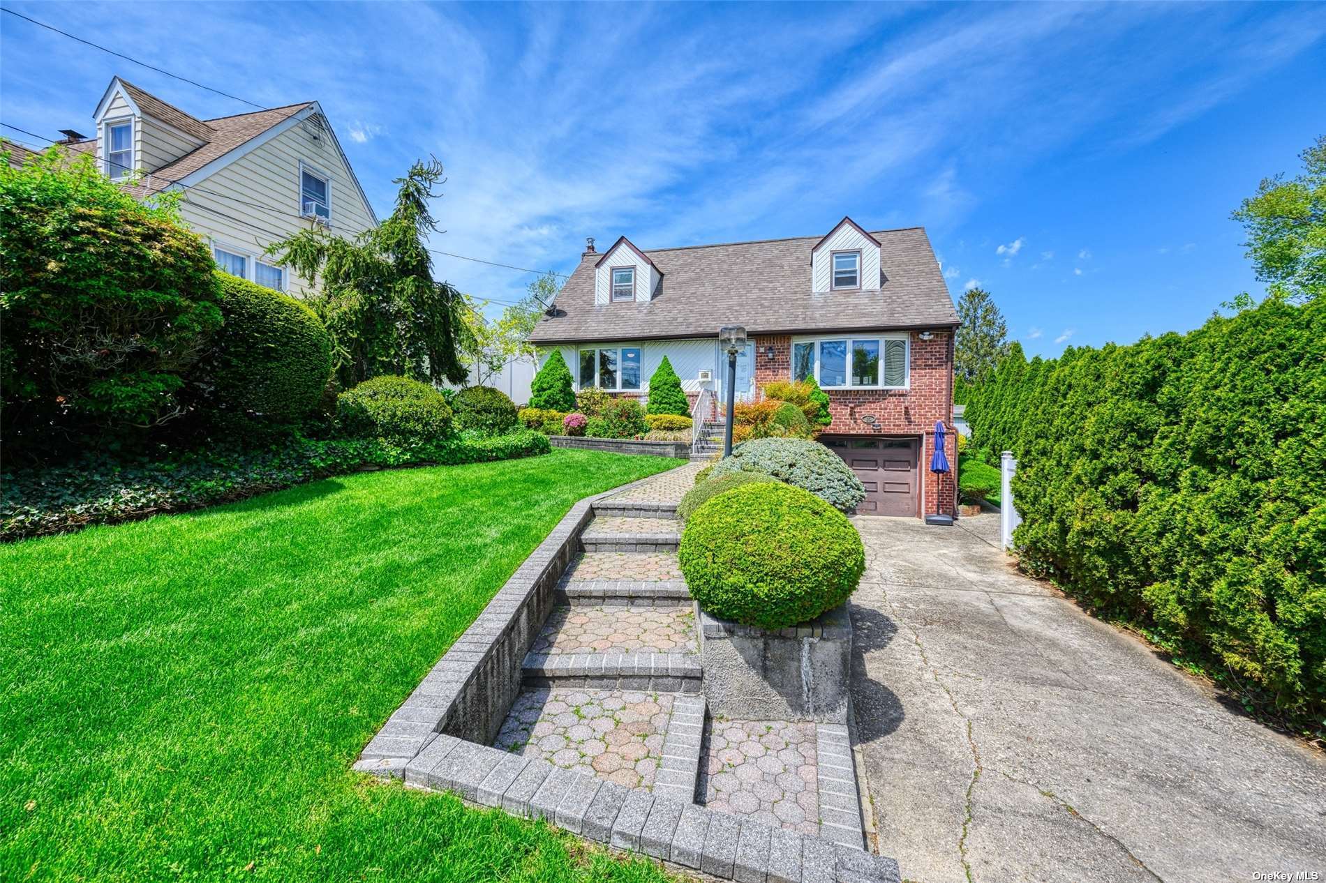 #1 photo, 60 Arleigh Drive, Albertson , NY 11507