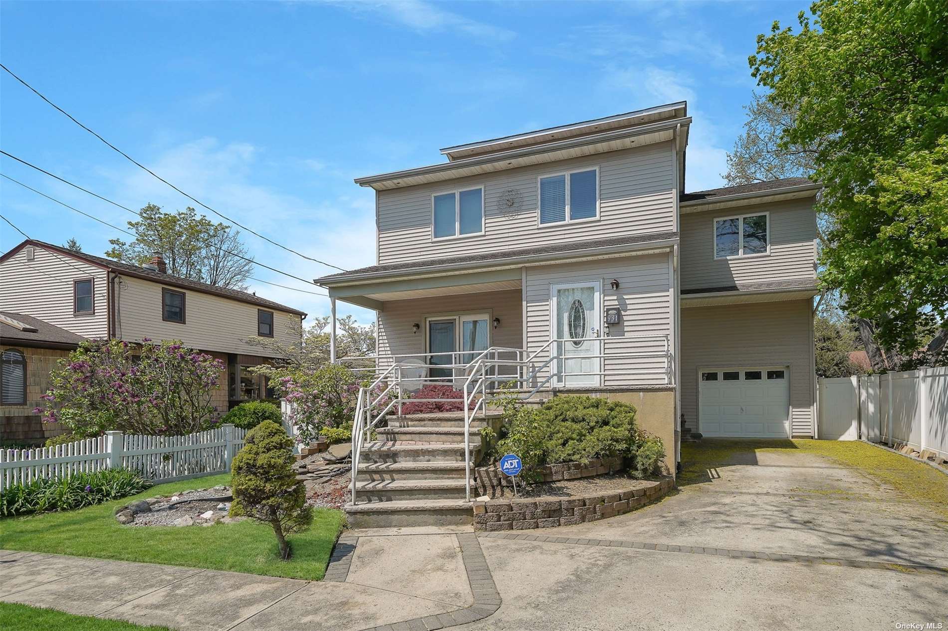 #1 photo, 931 Ocean Street, Baldwin , NY 11510