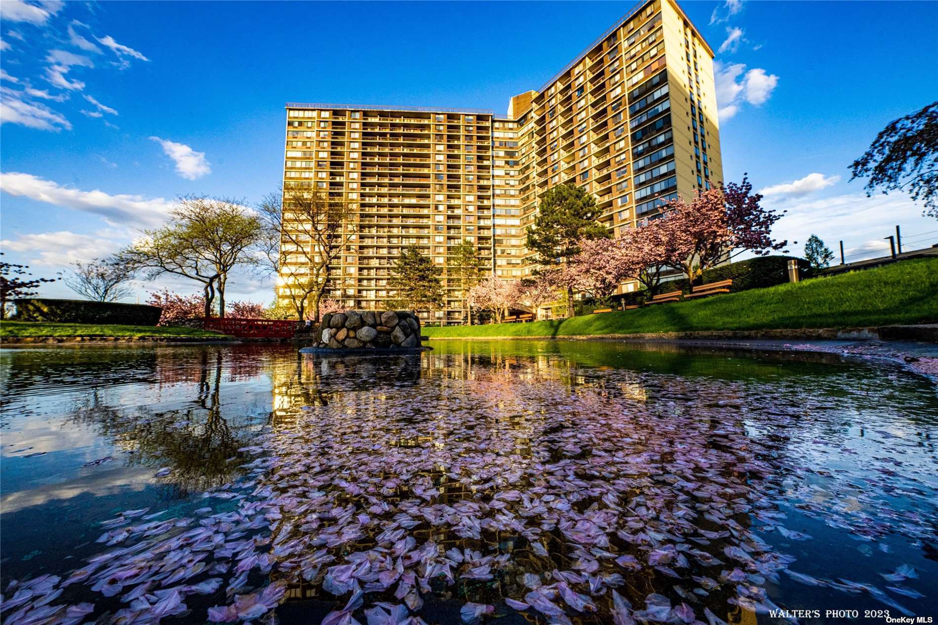 #1 photo, 2 Bay Club Drive, 皇后區 貝塞 Bayside , NY 11360