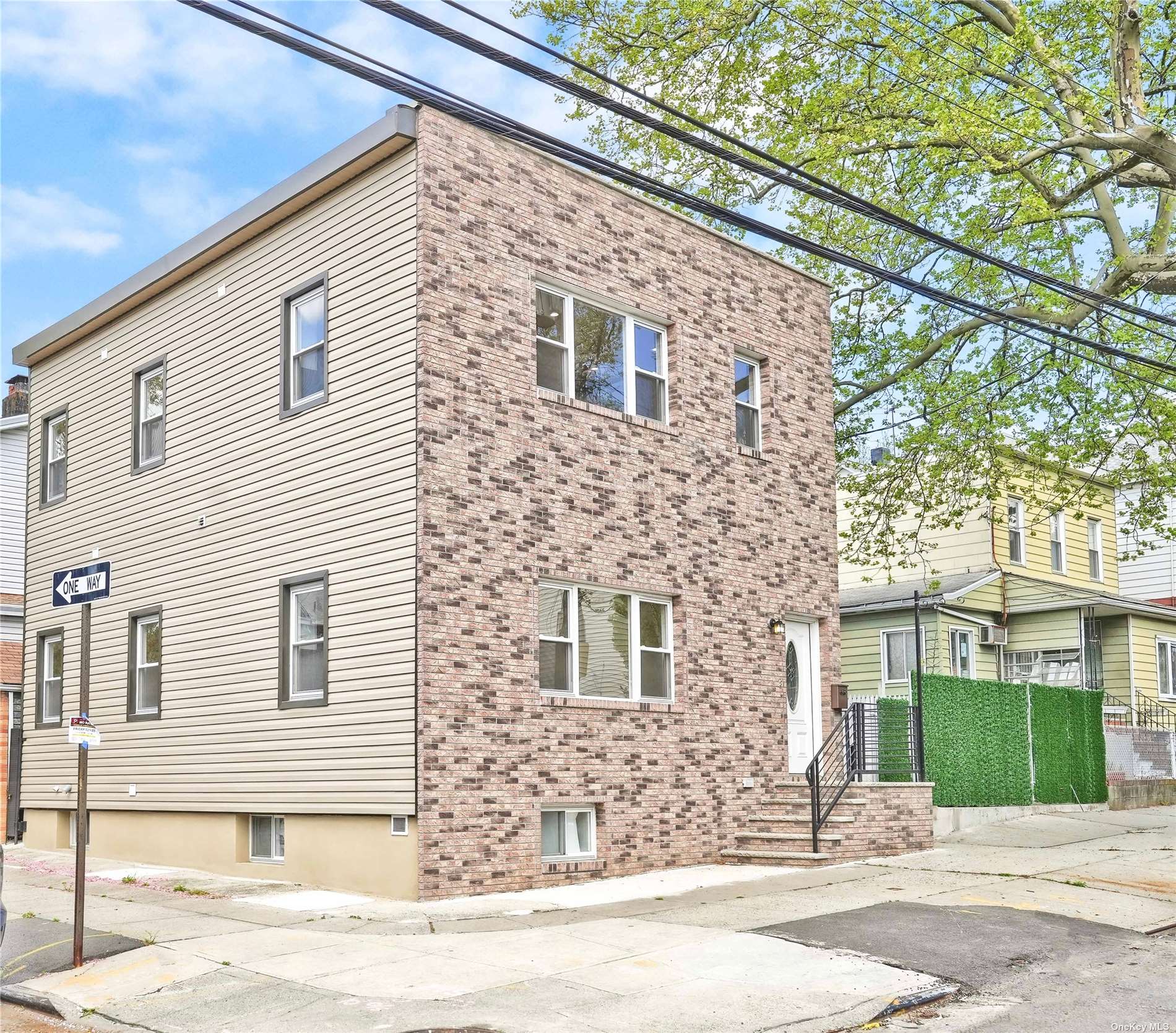 #1 photo, 120-01 18th Avenue, 皇后区 大学点 College Point , NY 11356