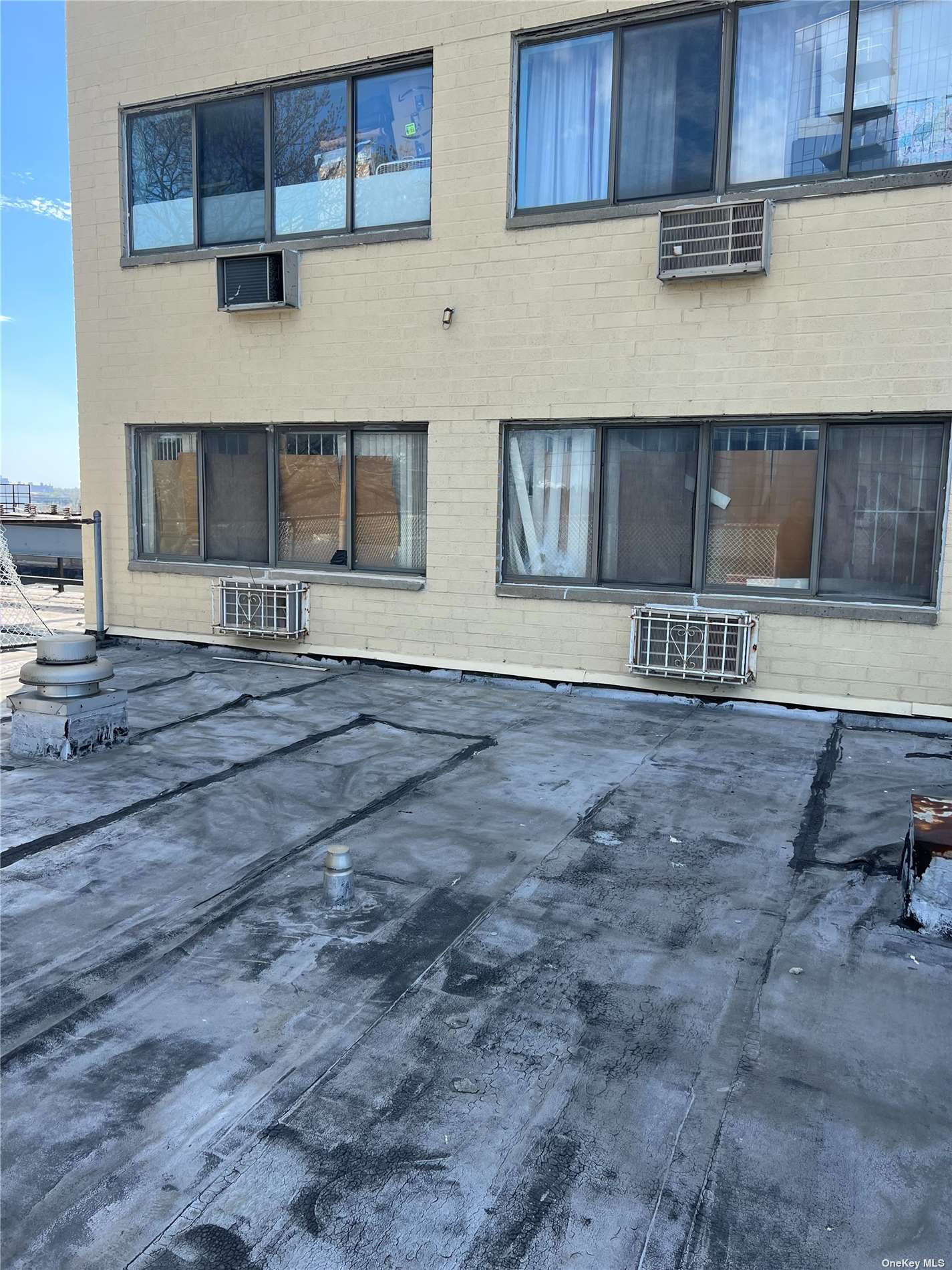 #1 photo, 33-70 Prince Street, 法拉盛 Flushing , NY 11354