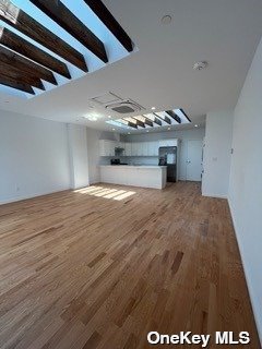 #1 photo, 136 Rockaway Avenue, 长岛 Valley Stream , NY 11580