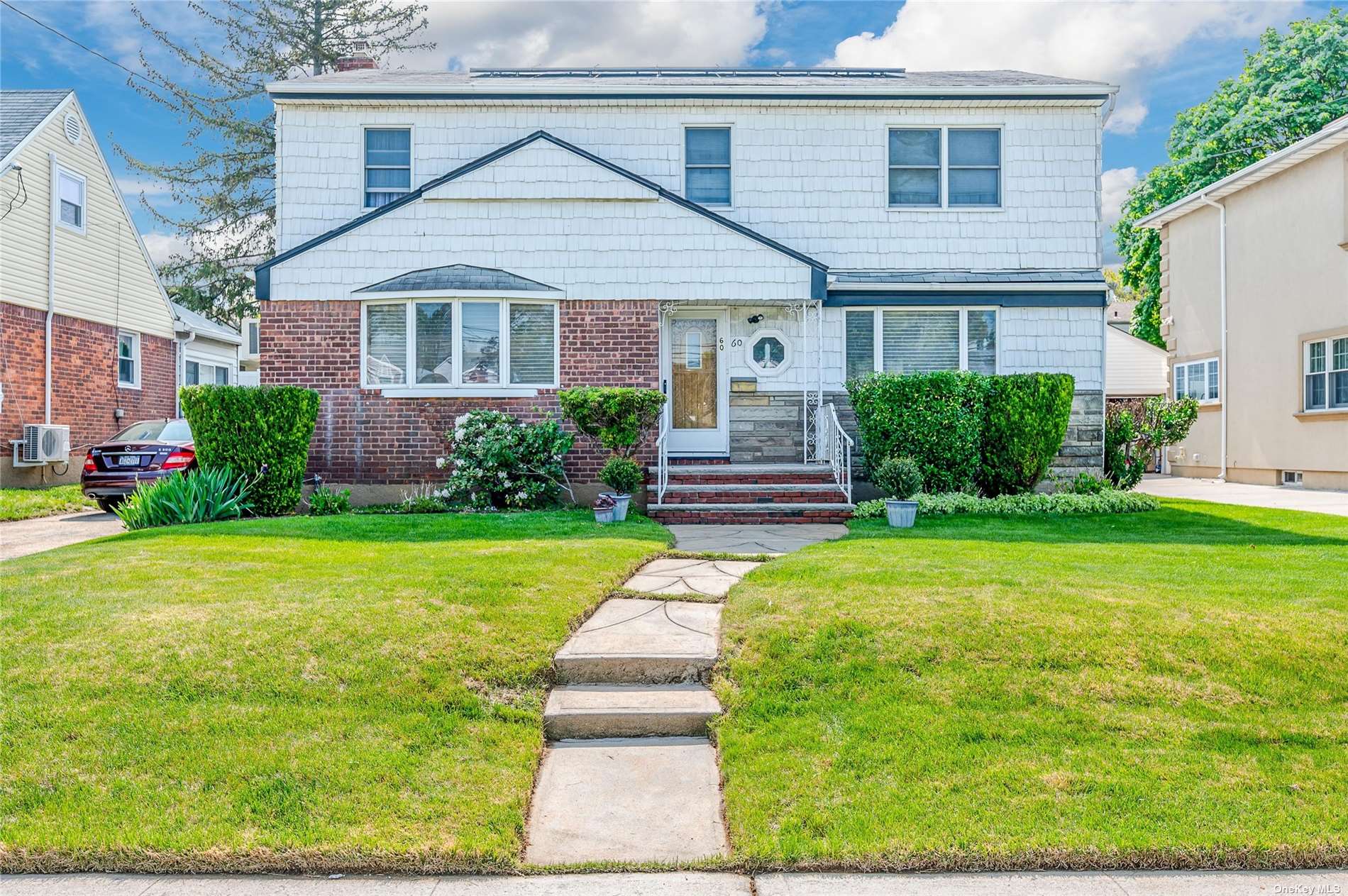 #1 photo, 60 Margaret Drive, 长岛 Valley Stream , NY 11580