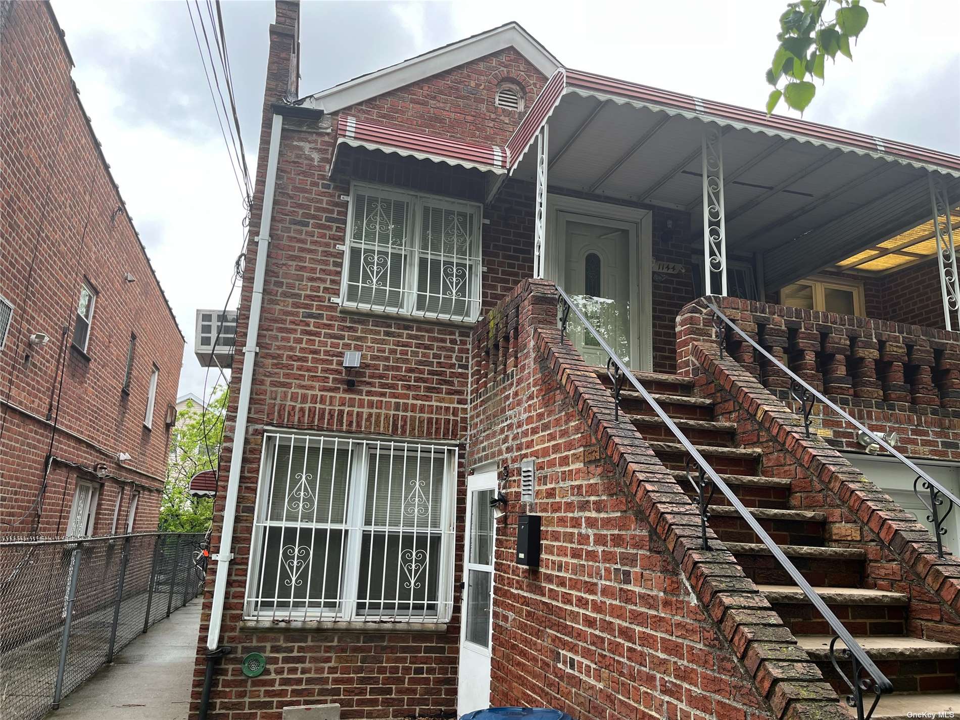 #1 photo, 1144 E 52 Street, 布鲁克林 Brooklyn , NY 11203