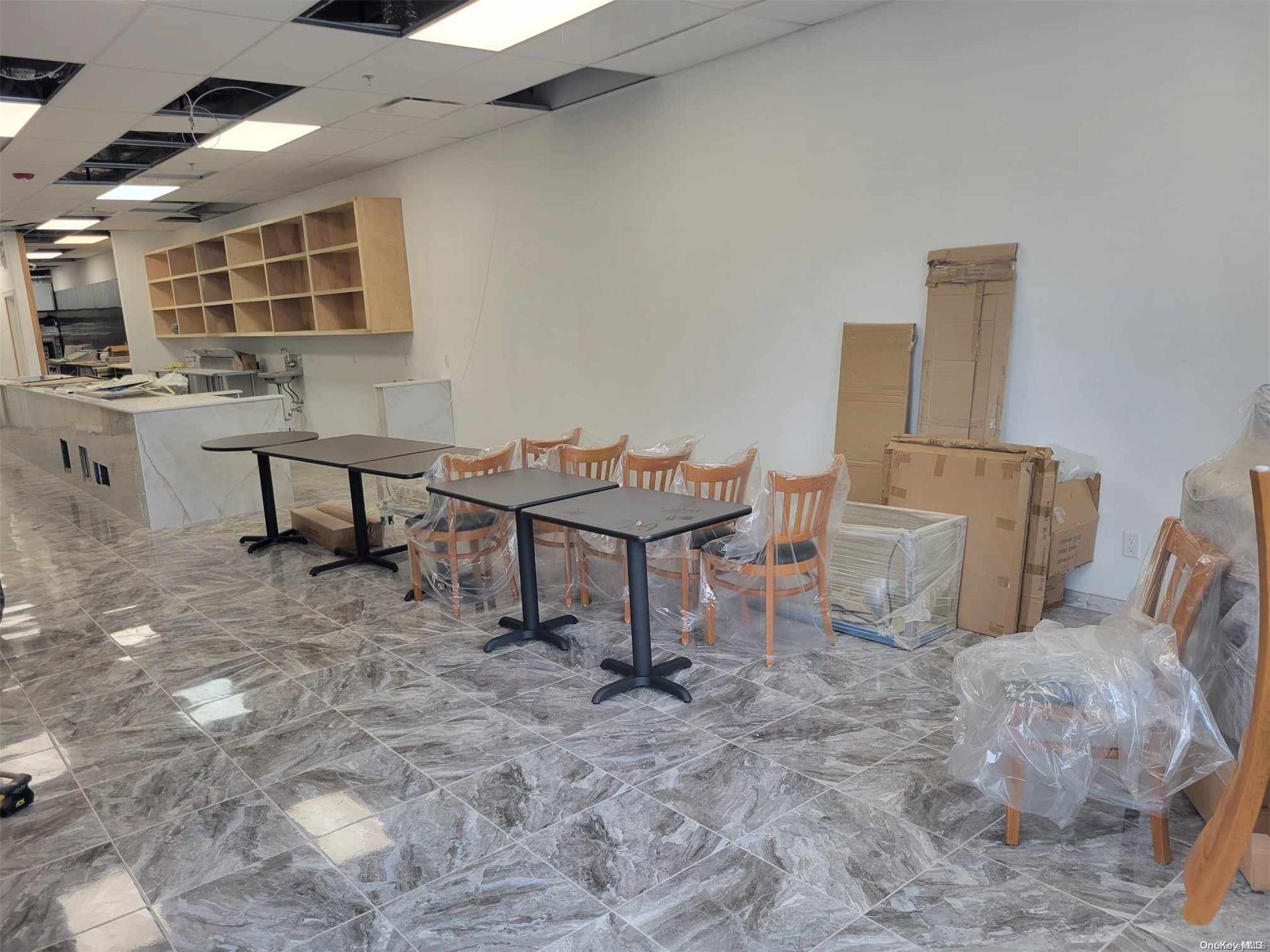 #15 photo, 472 Suffolk Avenue, サフォーク郡 Brentwood , NY 11717