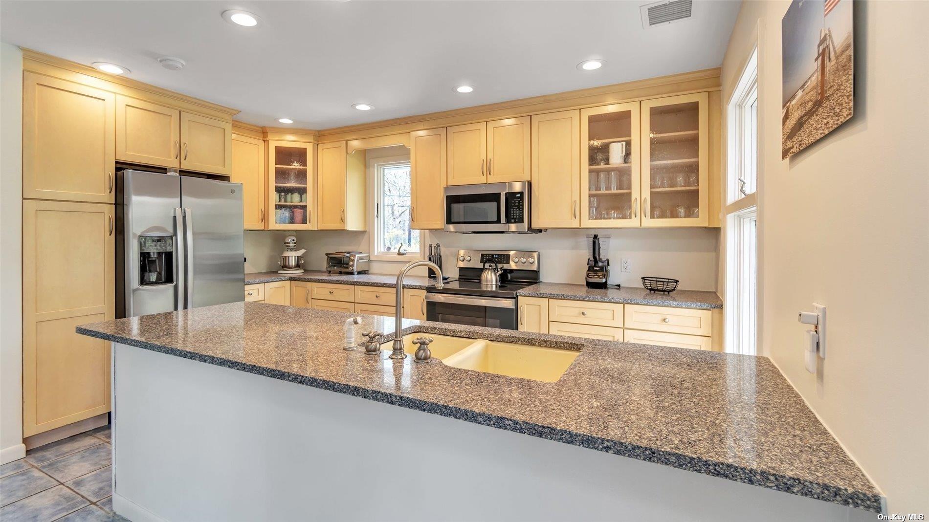 #11 photo, 8 Coolidge Lane, サフォーク郡 East Quogue , NY 11942