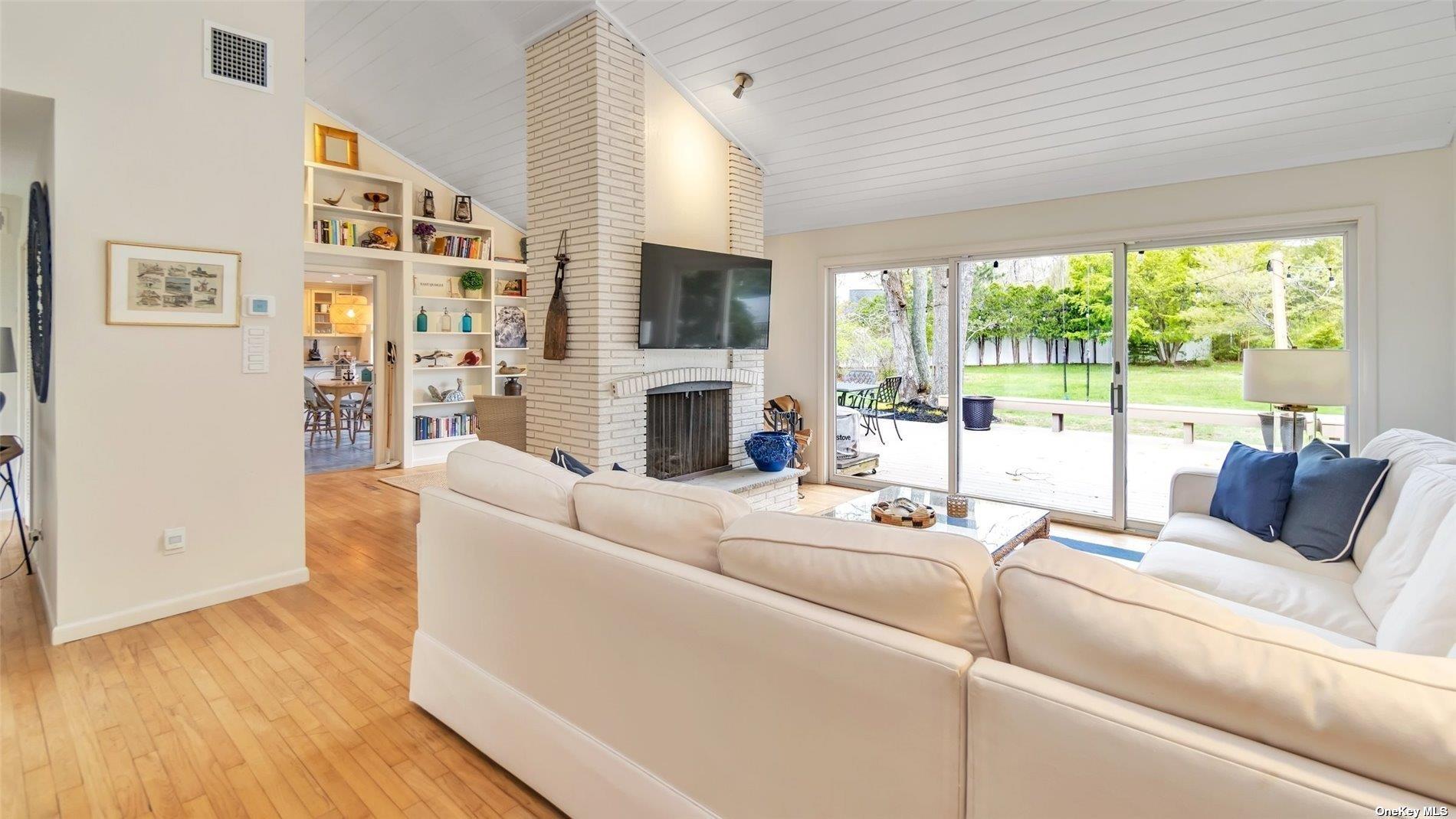 #8 photo, 8 Coolidge Lane, サフォーク郡 East Quogue , NY 11942