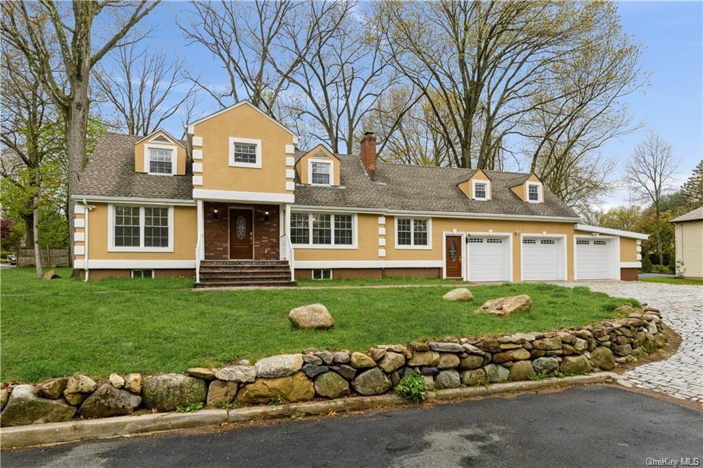 #1 photo, 25 Robertson Drive, Orangetown , NY 10965