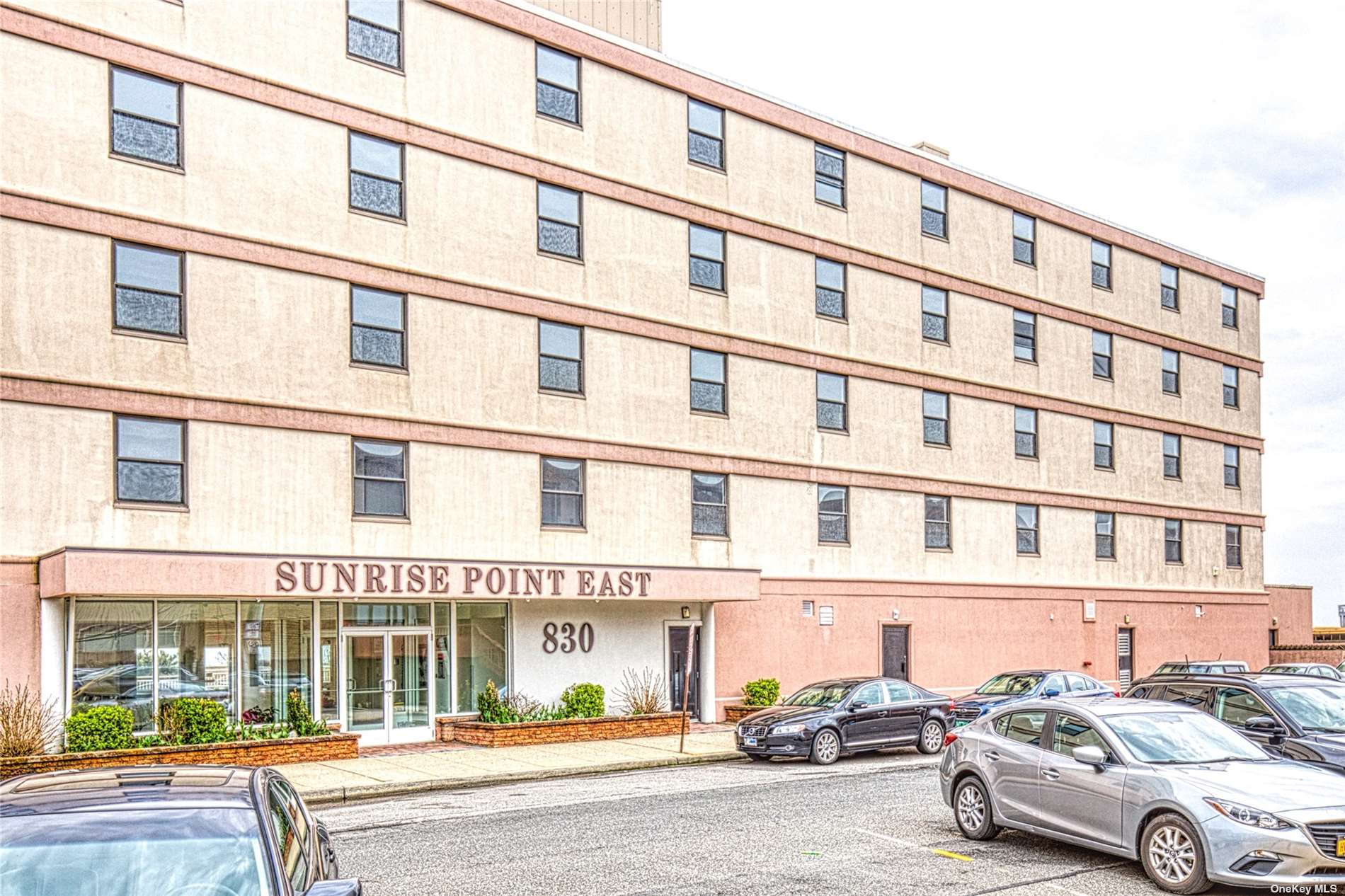 #1 photo, 830 Shore Road, 长岛 长滩 Long Beach , NY 11561