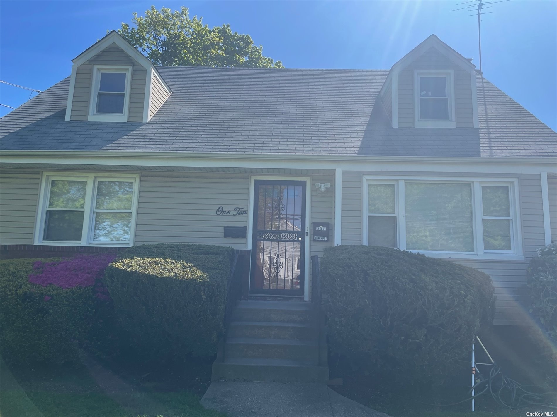 #1 photo, 110 N Columbus Avenue, 长岛 Freeport , NY 11520