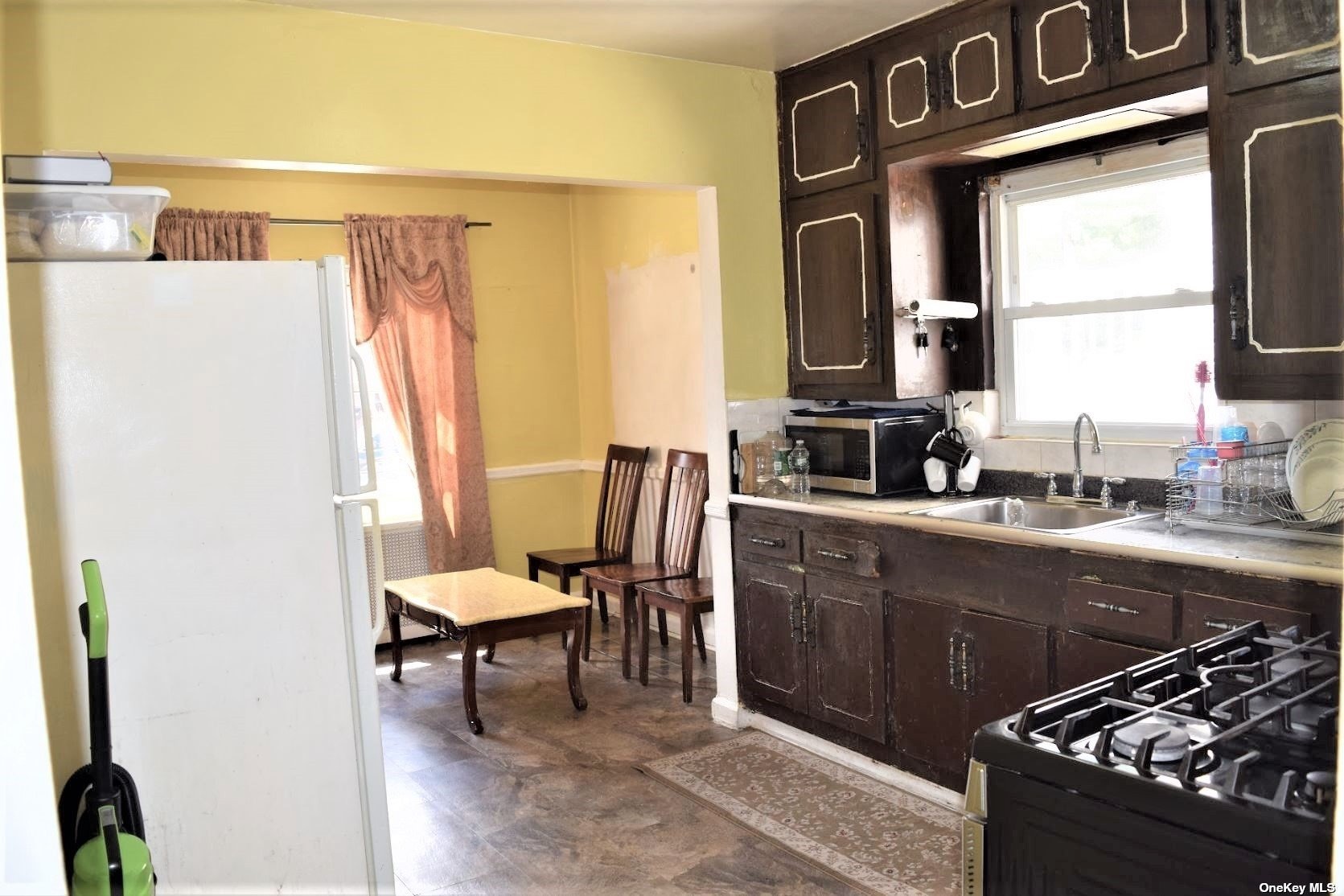 #1 photo, 135-11 62nd Road, 法拉盛 Flushing , NY 11367