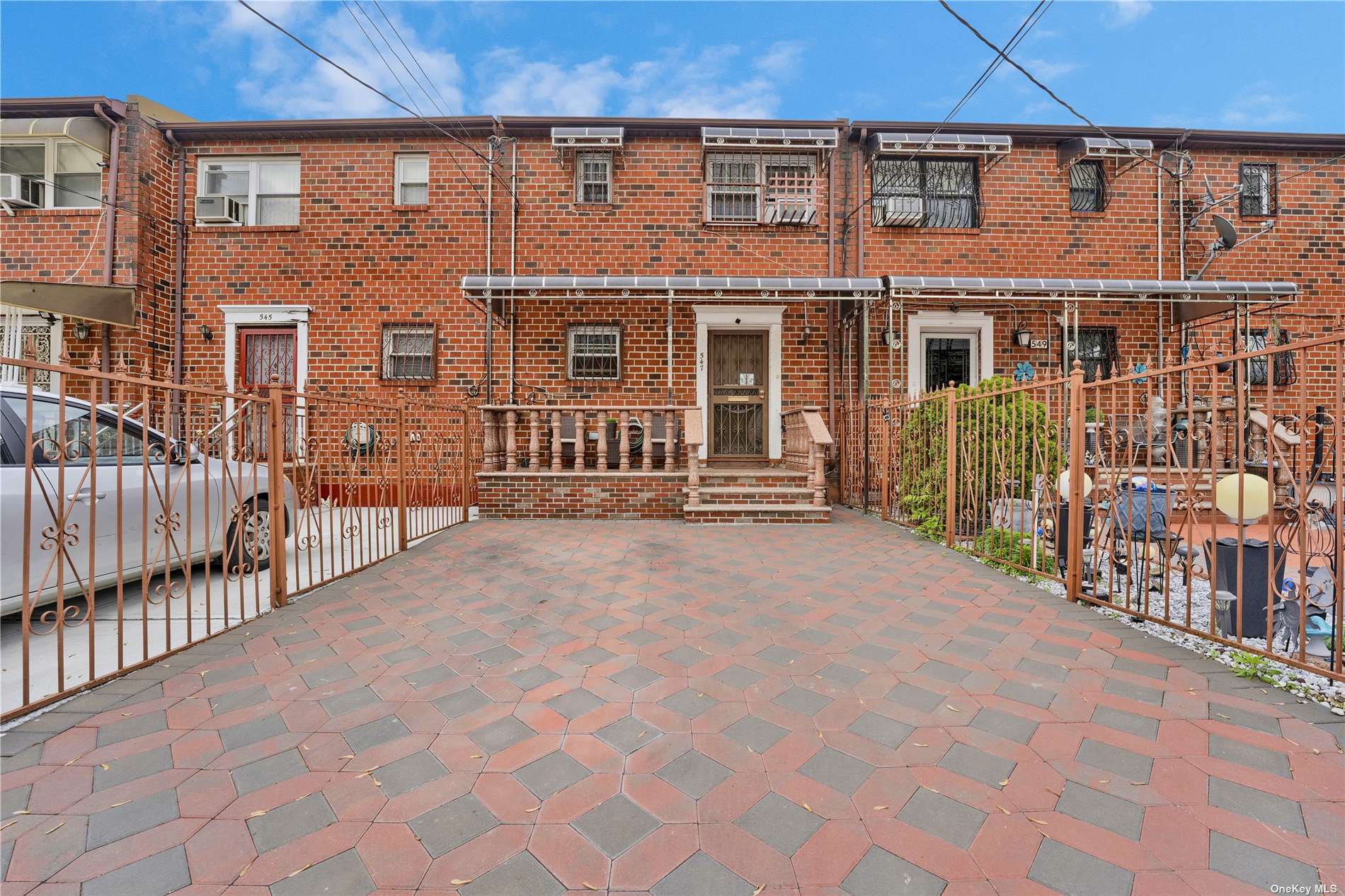 #1 photo, 547 Linwood Street, 布鲁克林 East New York , NY 11208