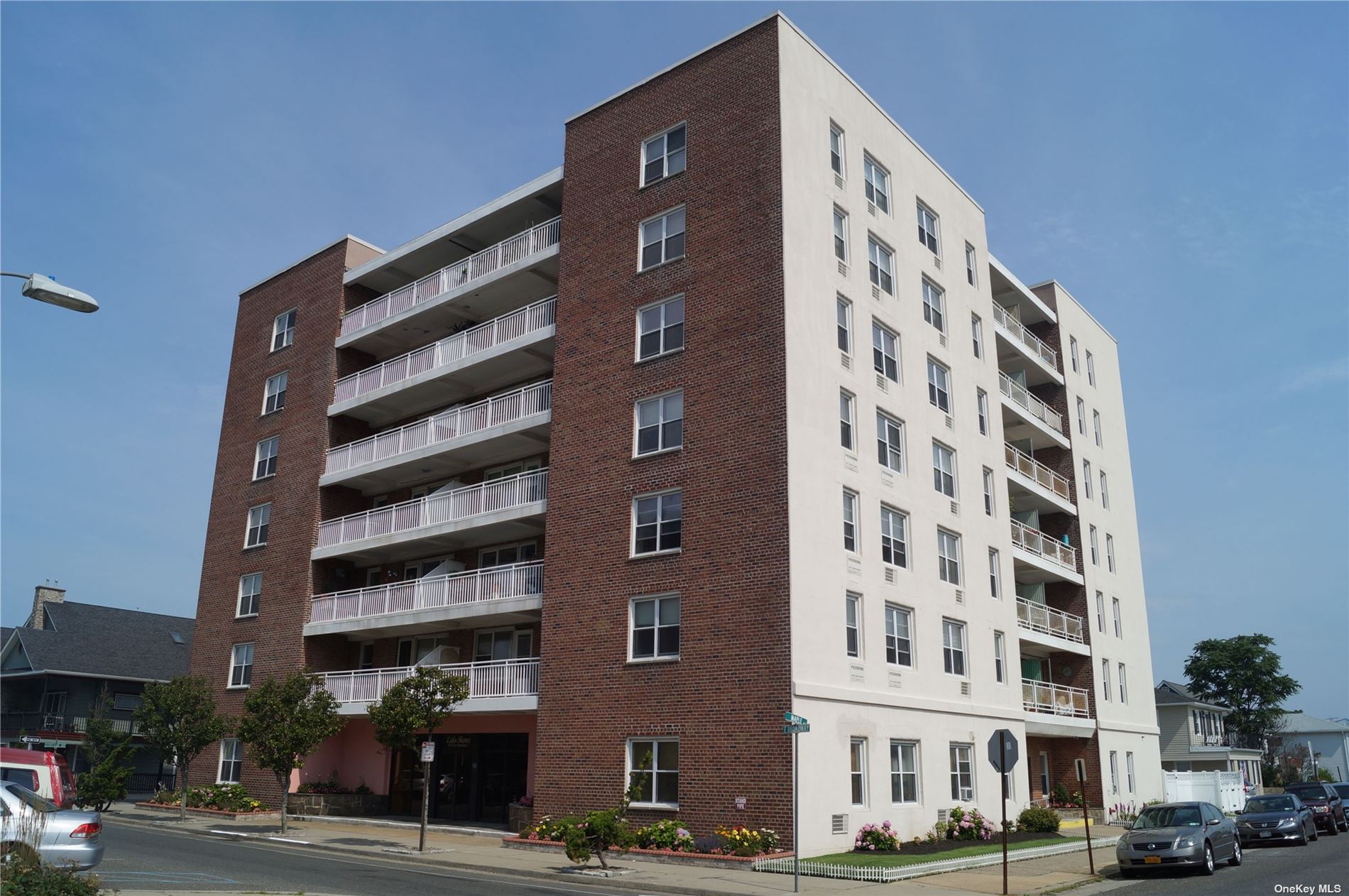 #1 photo, 855 E Broadway, 长岛 长滩 Long Beach , NY 11561