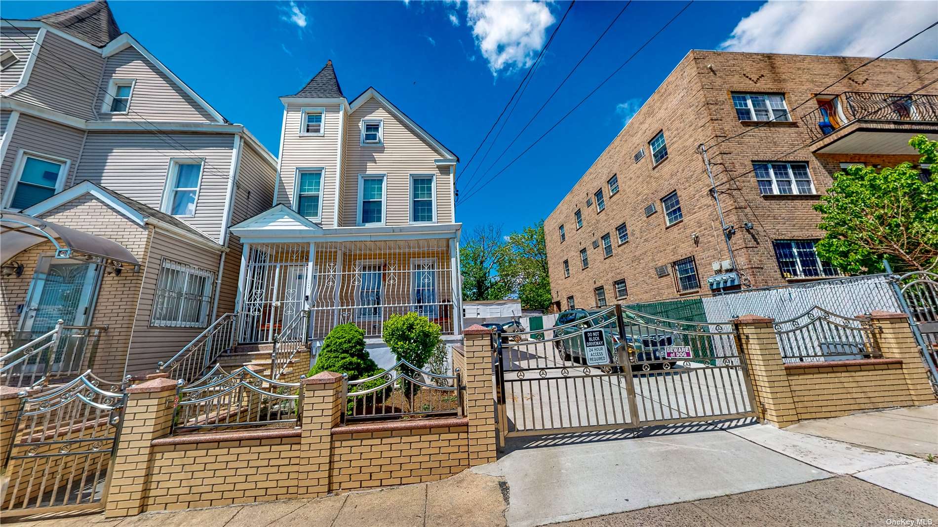 #1 photo, 1449 Commonwealth Avenue, برونكس Bronx , NY 10460