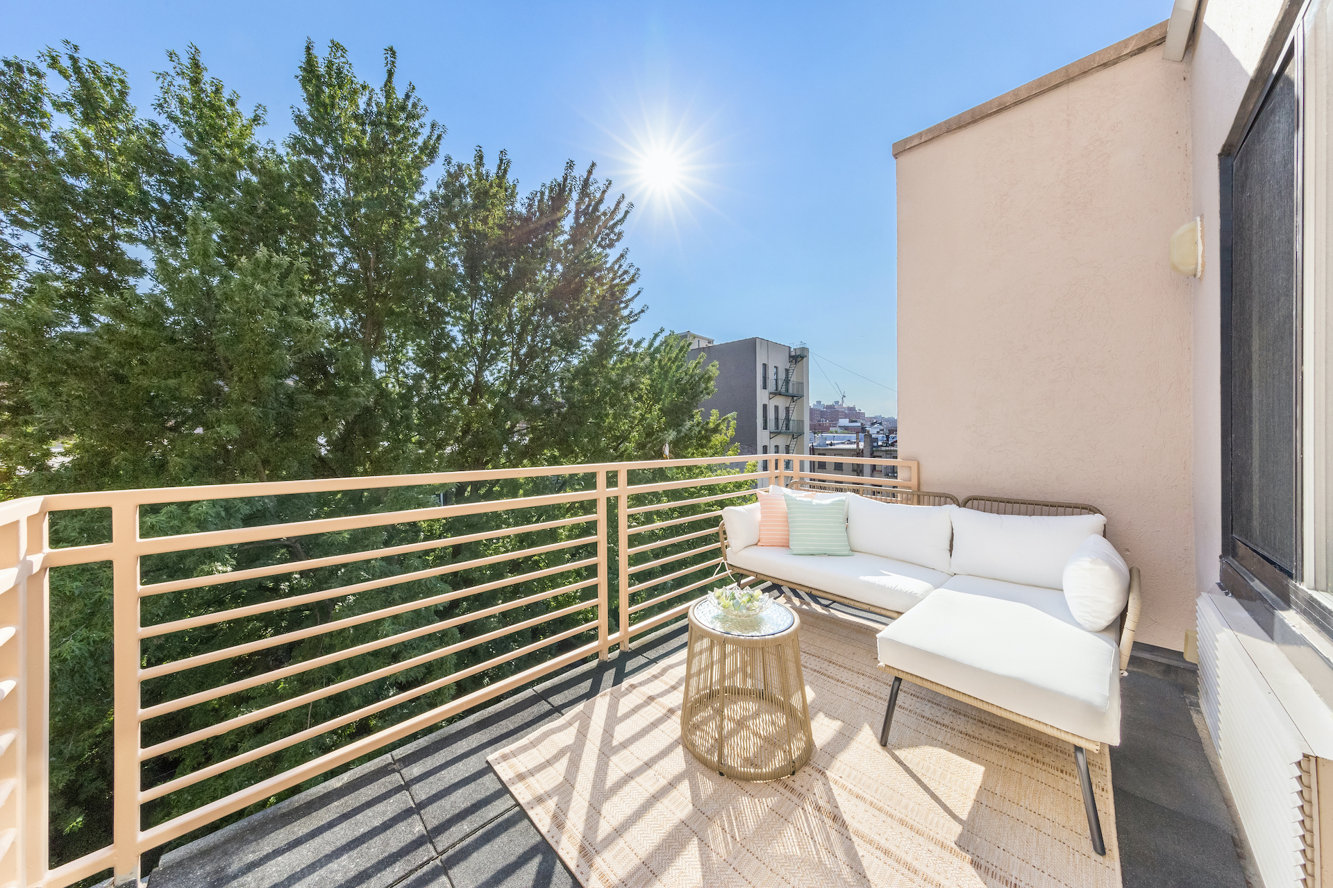 #1 photo, 416 E 117TH Street, 曼哈顿 东哈莱姆区 East Harlem , NY 10035