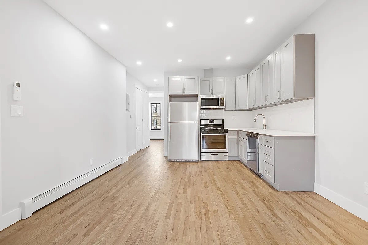 #1 photo, 1576 EASTERN Parkway, 布鲁克林 Crown Heights , NY 11233