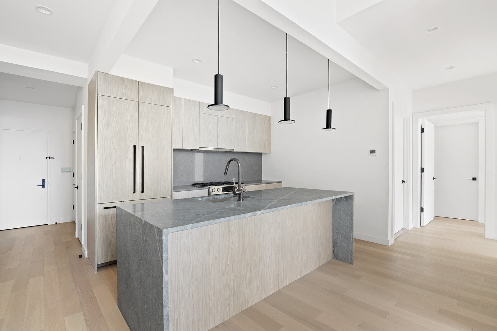 #1 photo, 1080 Lorimer Street, 布鲁克林 绿点 Greenpoint , NY 11222