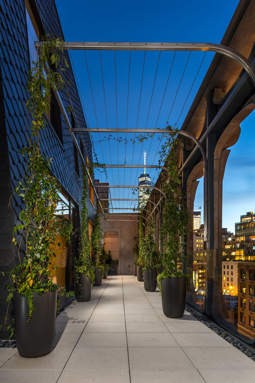 #1 photo, 325 W BROADWAY, SoHo , NY 10013