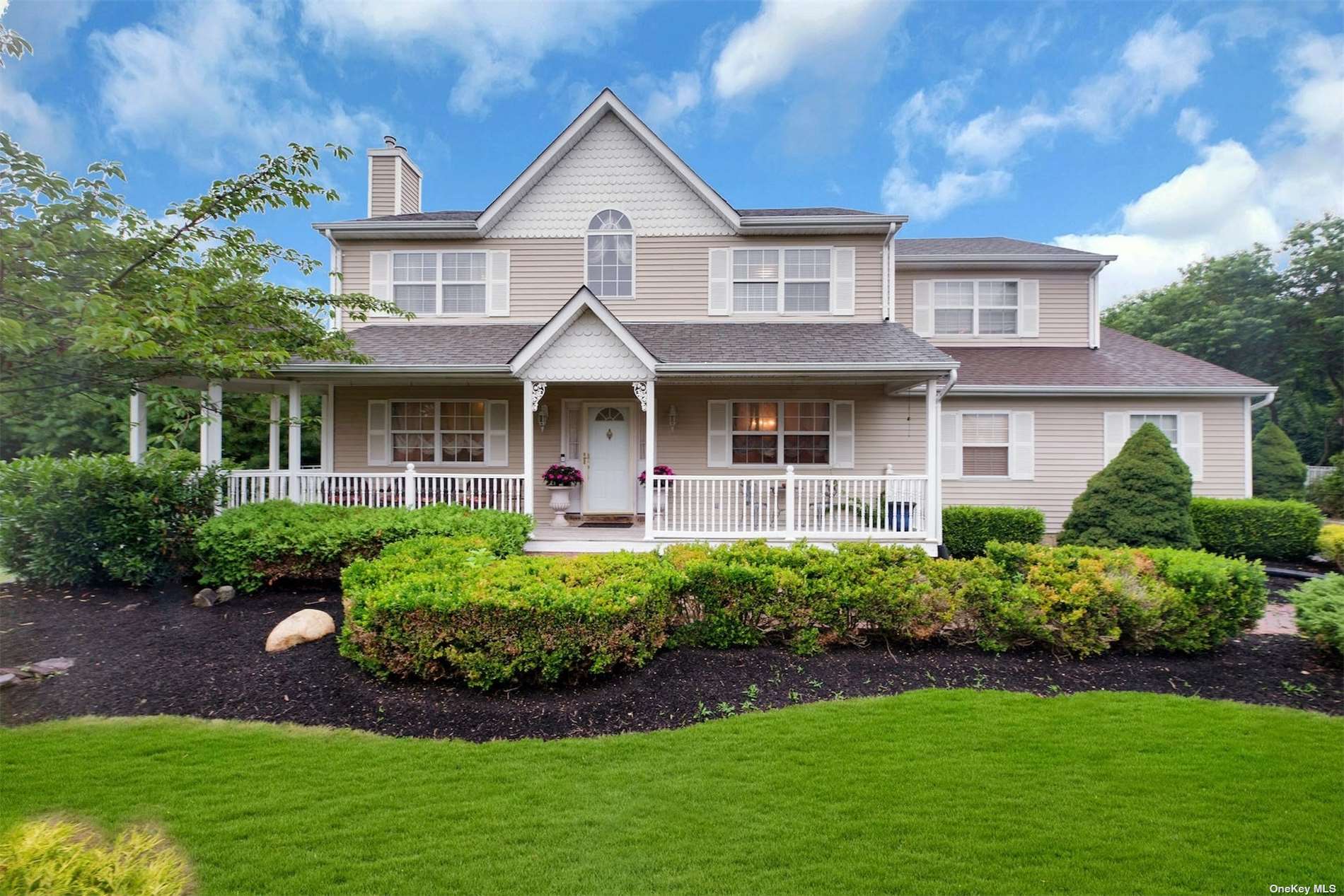 #1 photo, 58 E Greentree Drive, 东长岛 Medford , NY 11763