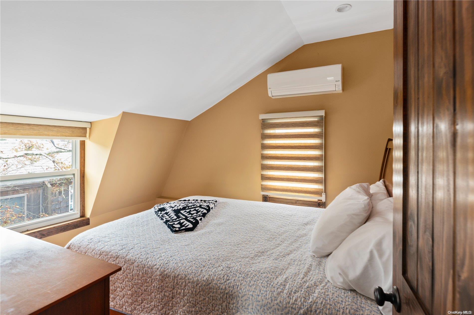 #11 photo, 289 Cottage Walk, Ocean Beach , NY 11770