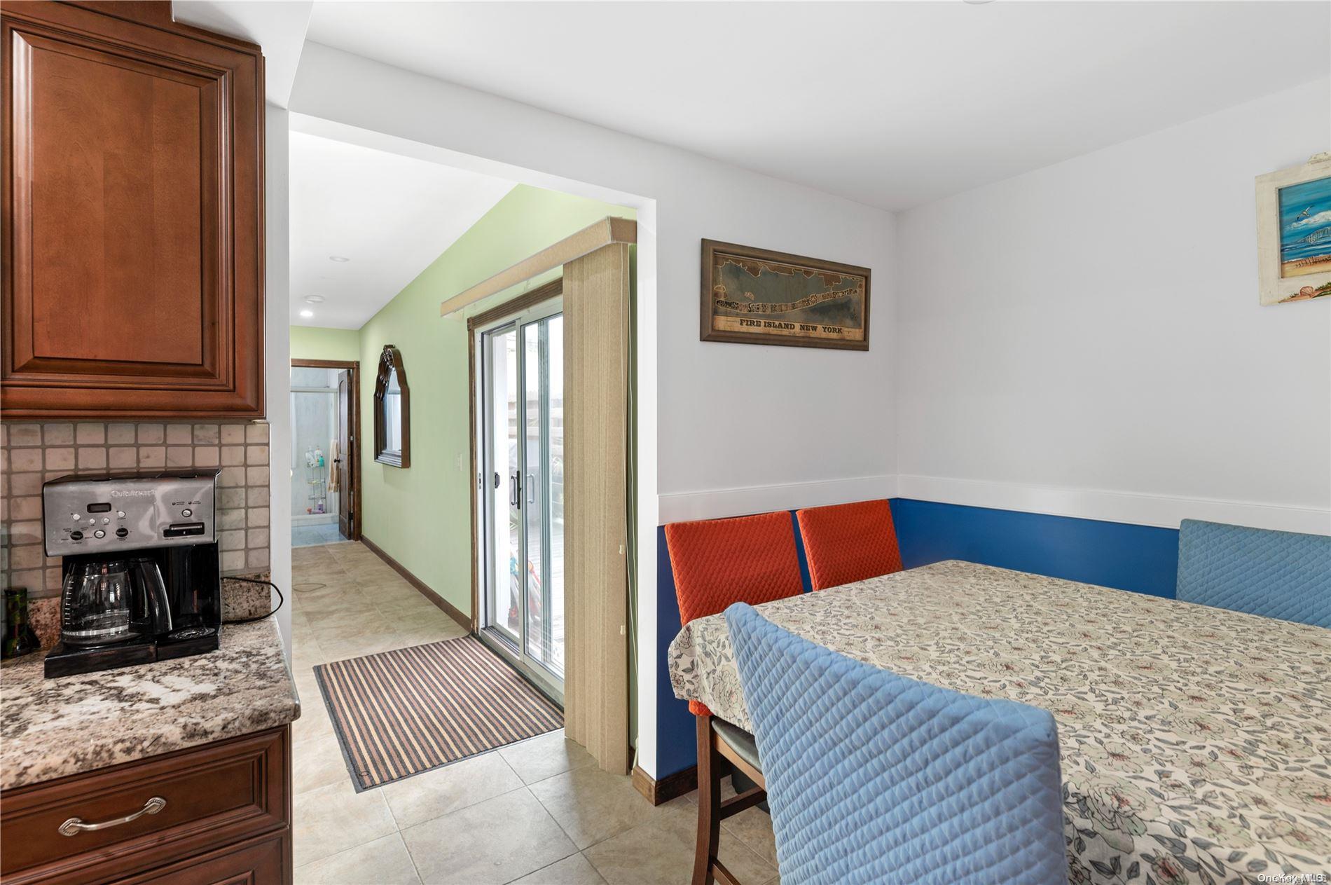 #5 photo, 289 Cottage Walk, Ocean Beach , NY 11770