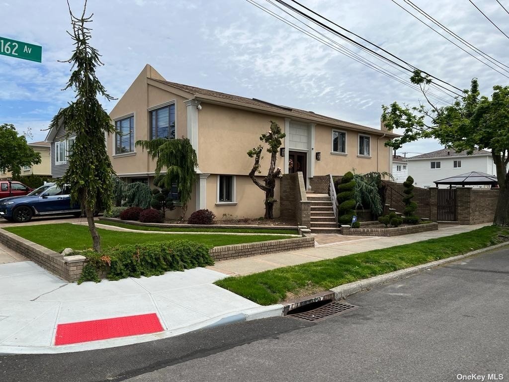 #1 photo, 161-51 85th Street, 皇后区 霍华德滩 Howard Beach , NY 11414