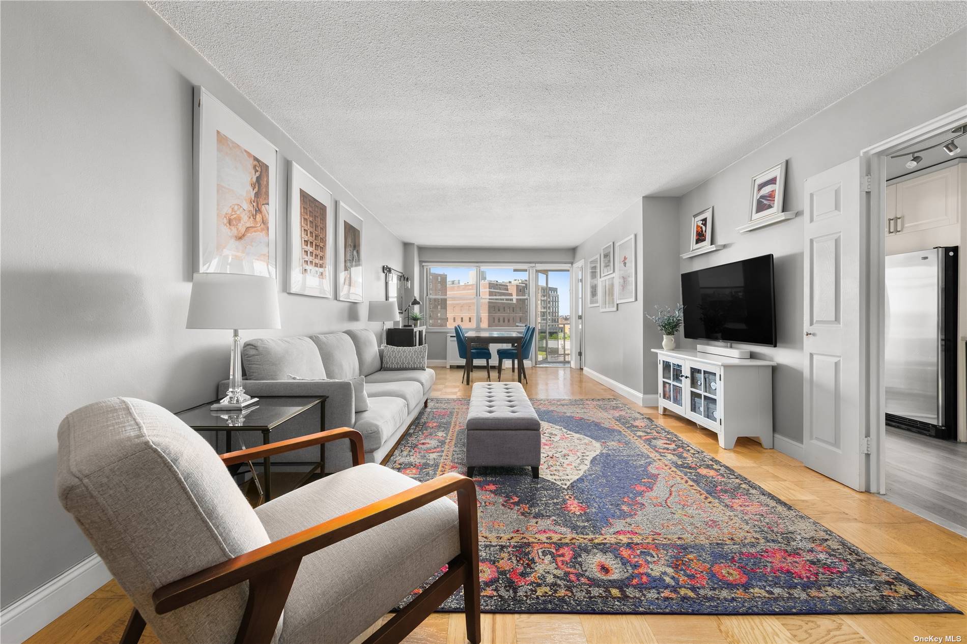 #1 photo, 70-31 108, 皇后区 森林小丘 Forest Hills , NY 11375