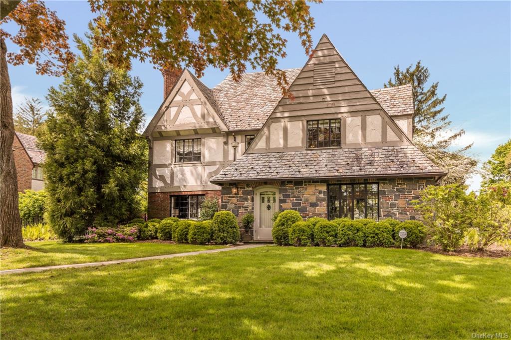 #1 photo, 70 Elmsmere Road, 纽约州 Mount Vernon , NY 10552