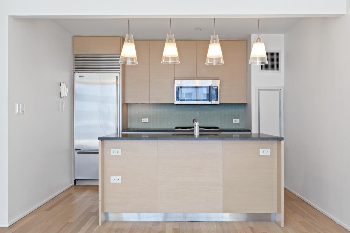 #1 photo, 110 3RD Avenue, 曼哈顿 格林威治村 Greenwich Village , NY 10003