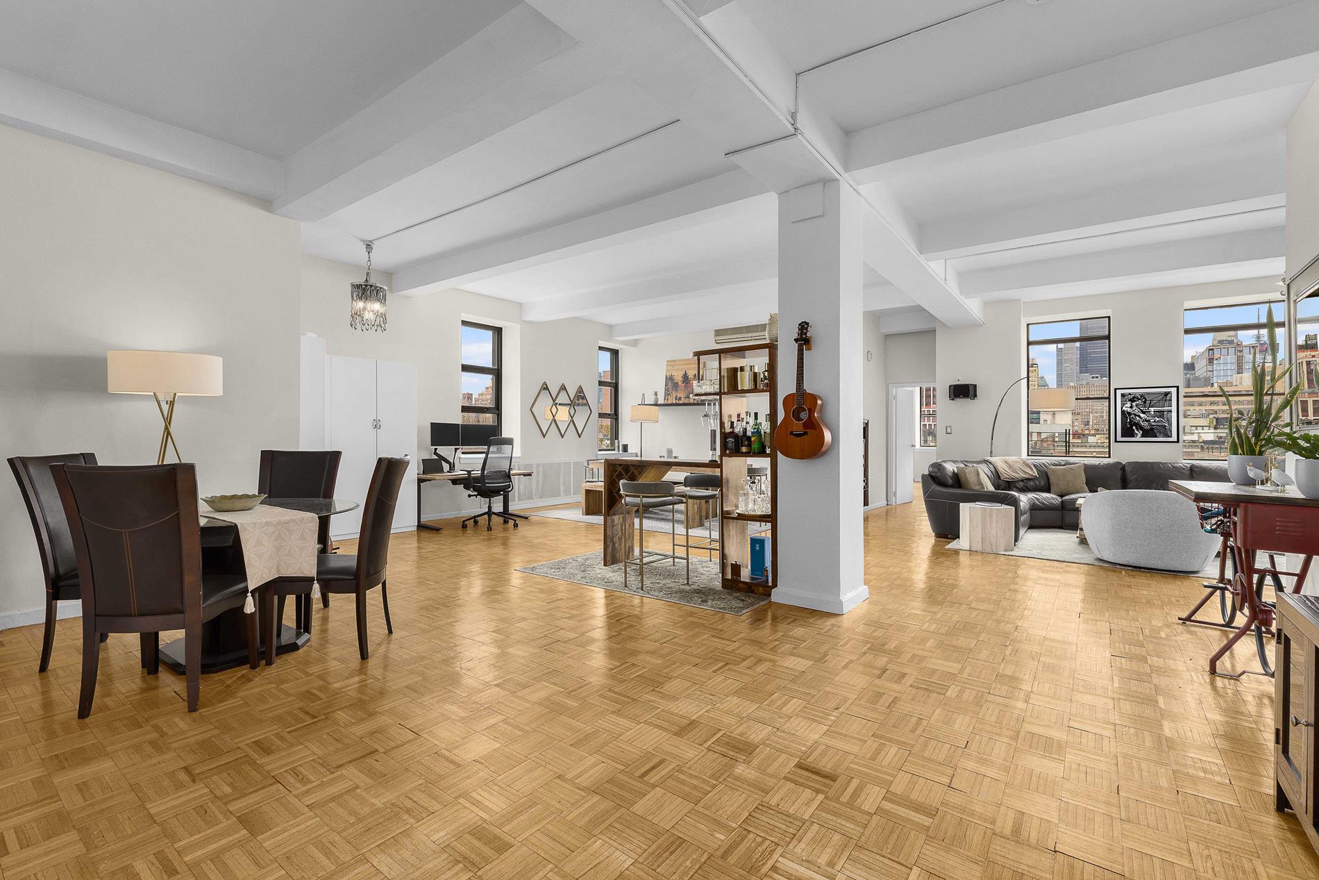 #1 photo, 251 W 19th Street, 曼哈顿 切尔西 Chelsea , NY 10011