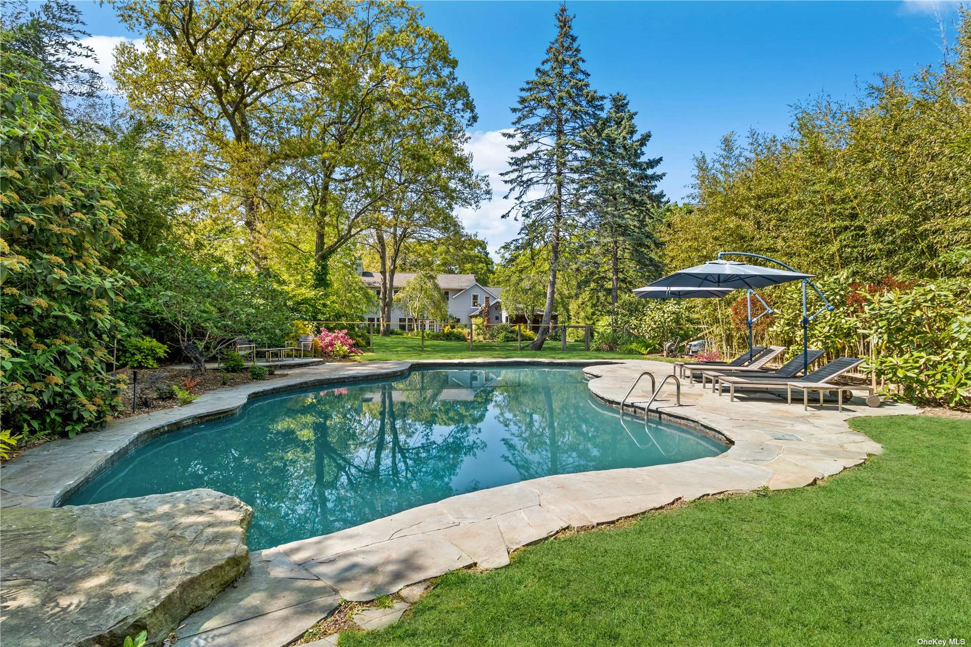 #1 photo, 10450 Old Sound Avenue, 东长岛 Mattituck , NY 11952