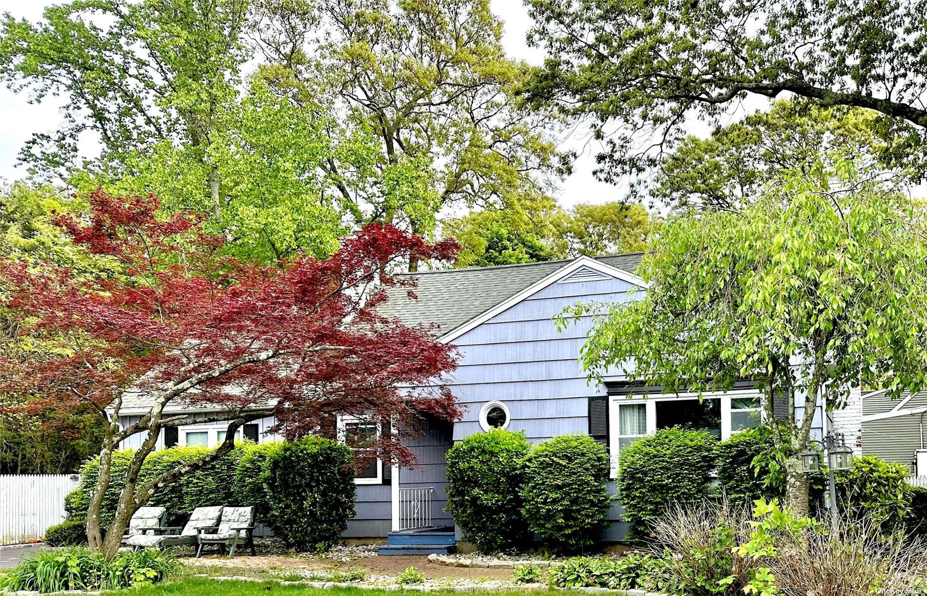 #1 photo, 122 Bellecrest Avenue, サフォーク郡 East Northport , NY 11731